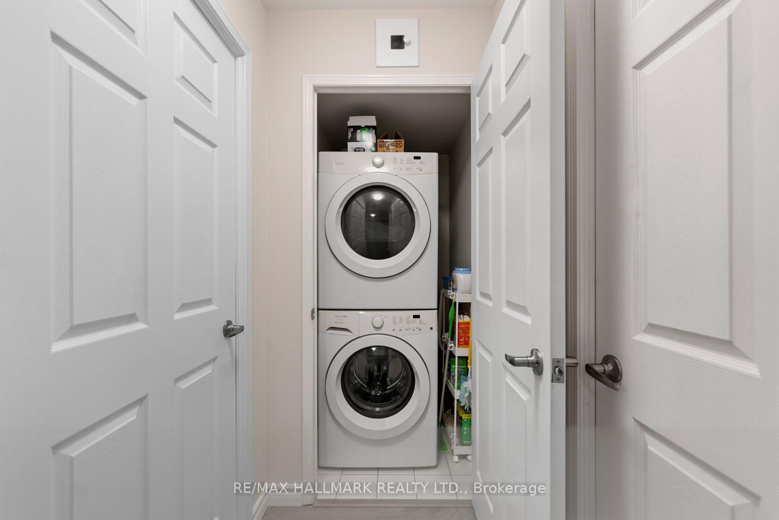 Photo 29 of Unit LPH6, 75 King William Crescent, Richmond Hill, Langstaff — HOMEH