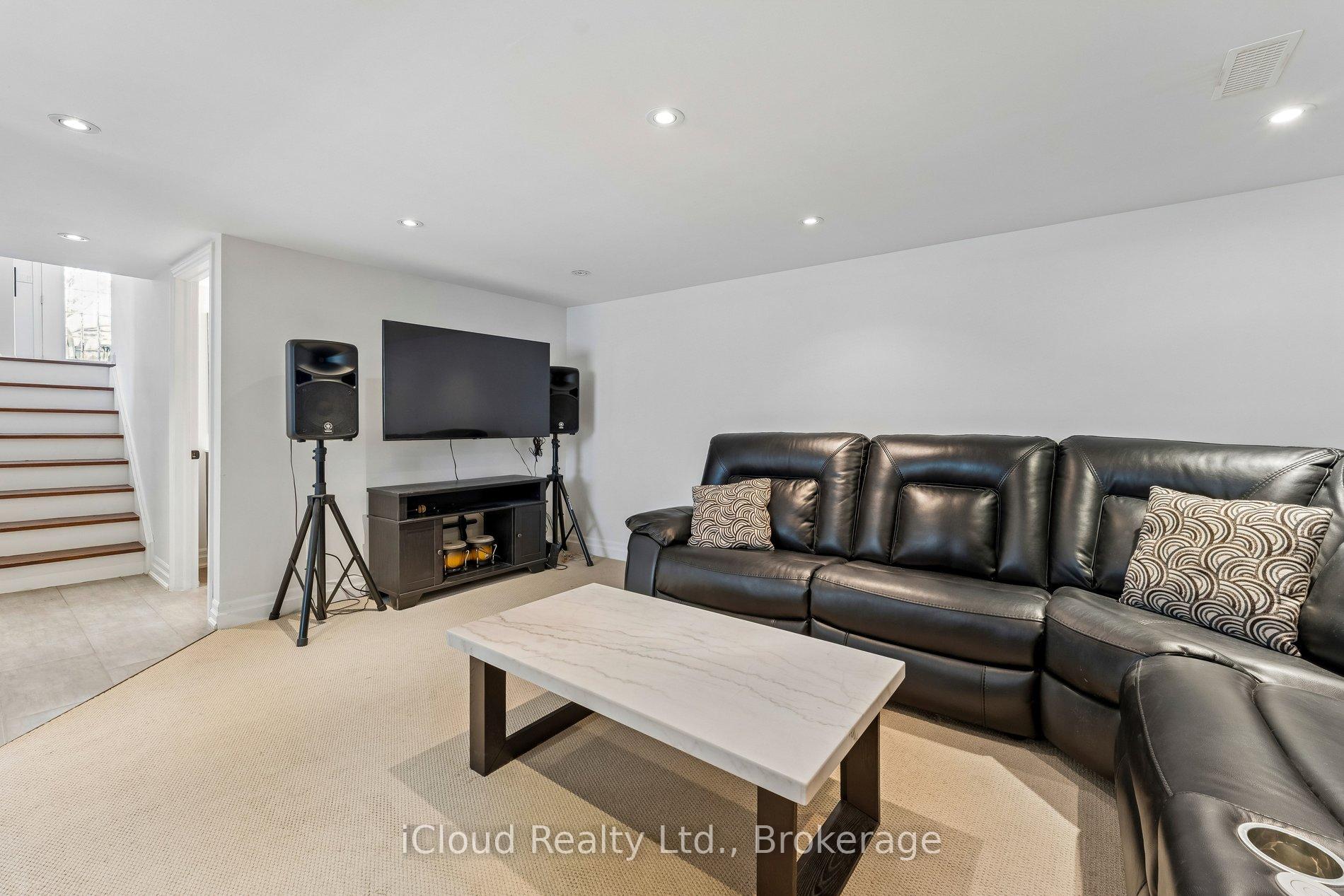 Photo 27 of 43 Ferndale Crescent, Brampton, Brampton East — HOMEH