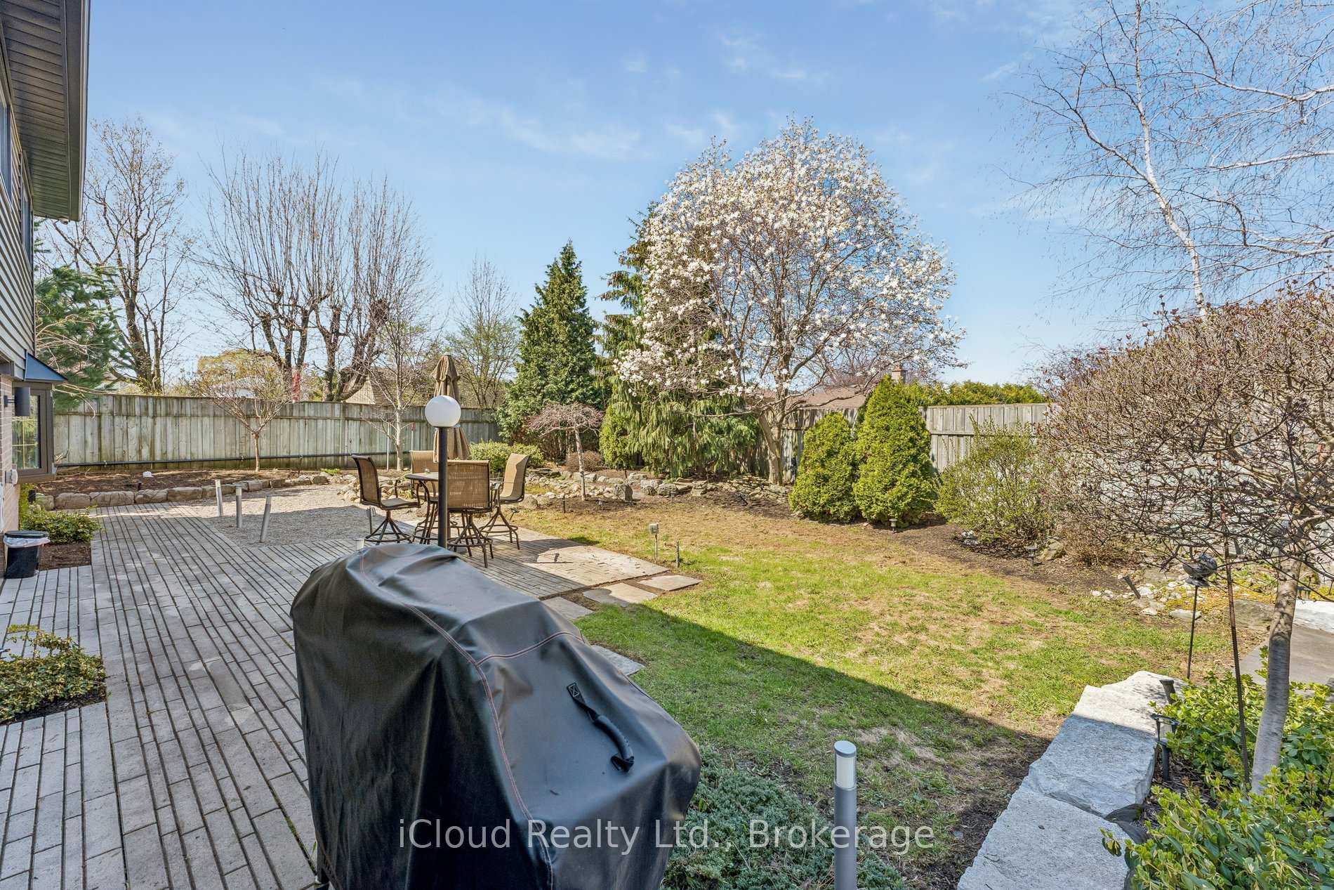 Photo 40 of 43 Ferndale Crescent, Brampton, Brampton East — HOMEH