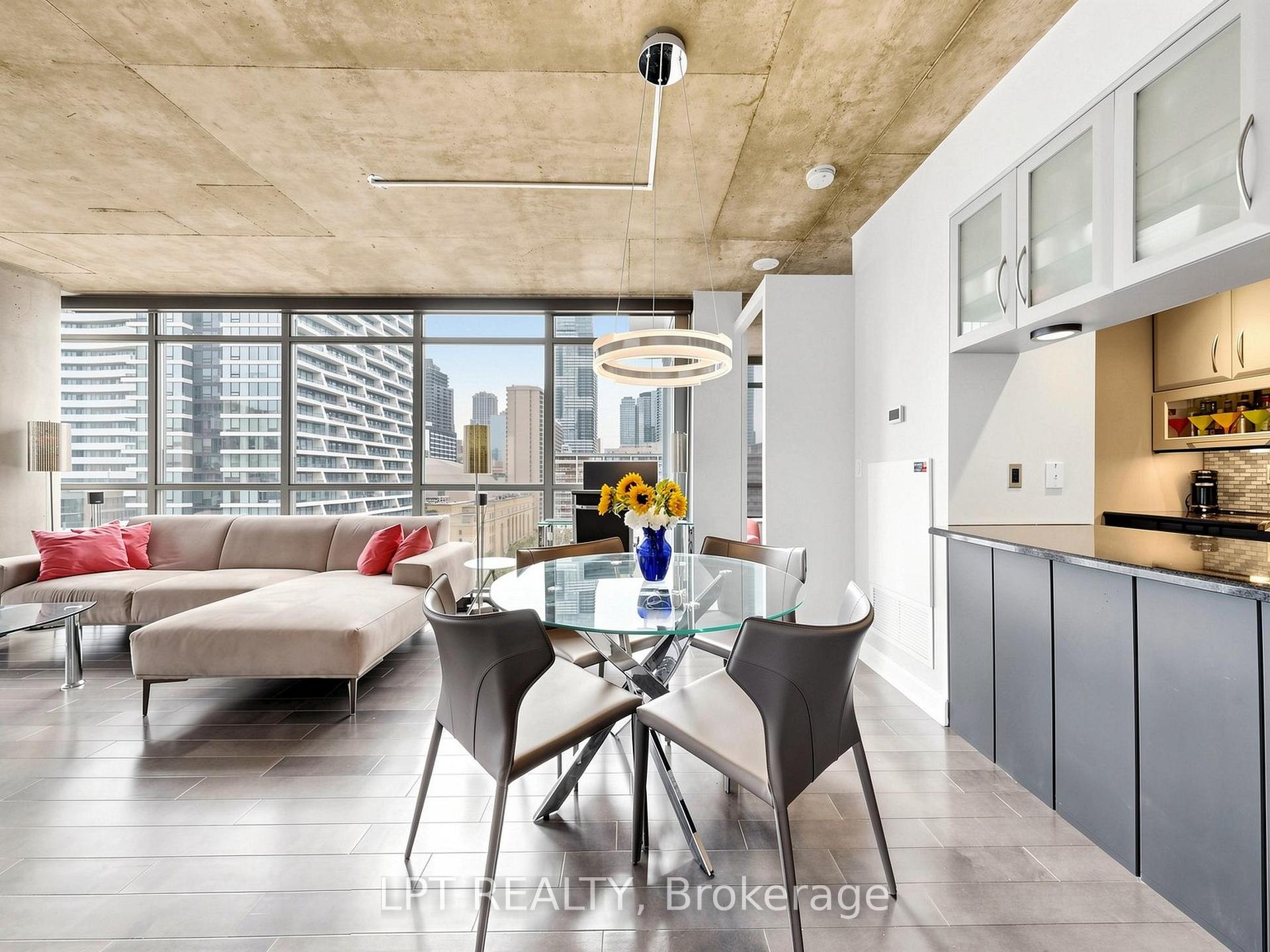 Photo 13 of Unit 1108, 285 Mutual Street, Toronto, Church-Yonge Corridor — HOMEH