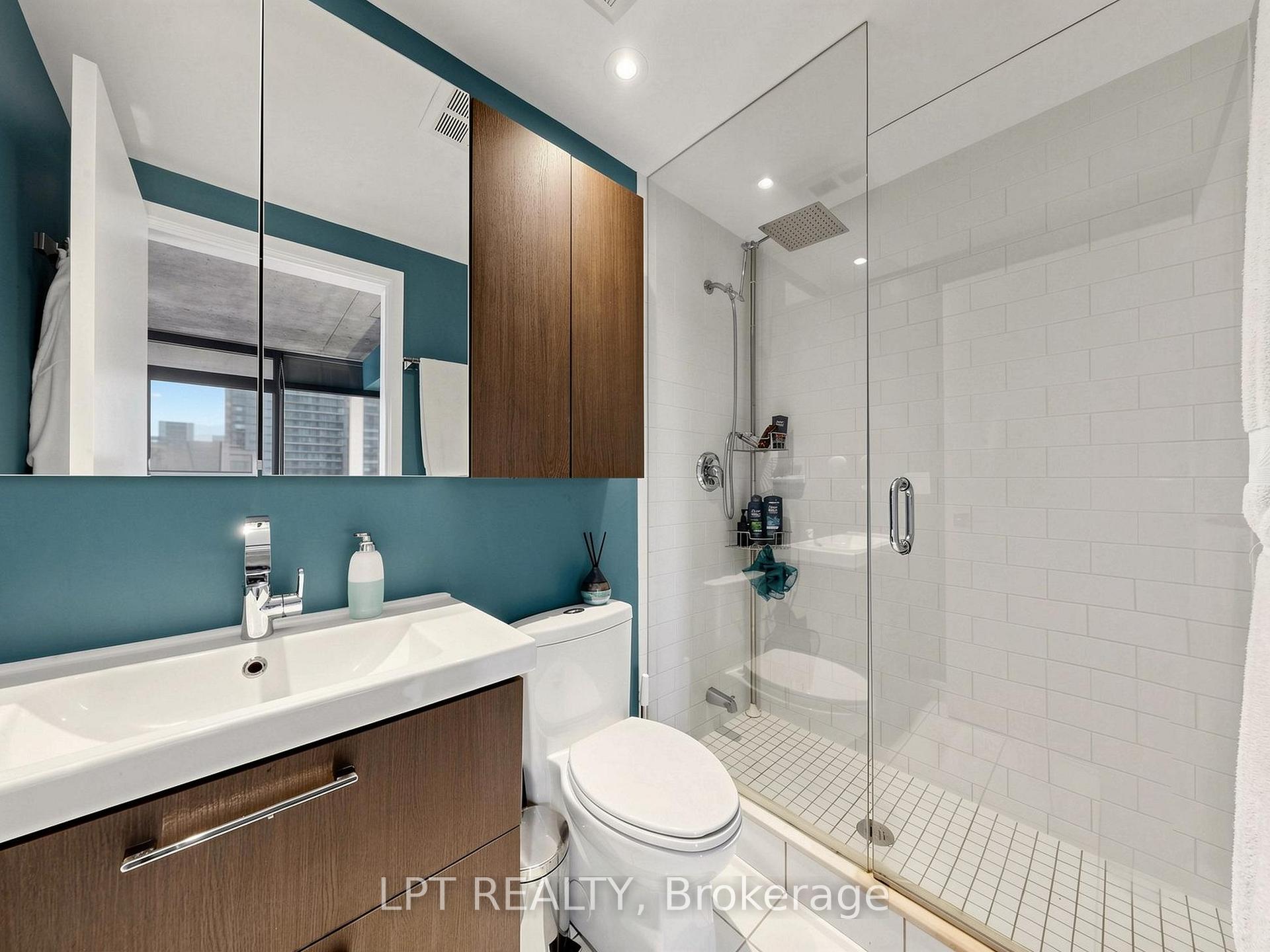 Photo 20 of Unit 1108, 285 Mutual Street, Toronto, Church-Yonge Corridor — HOMEH