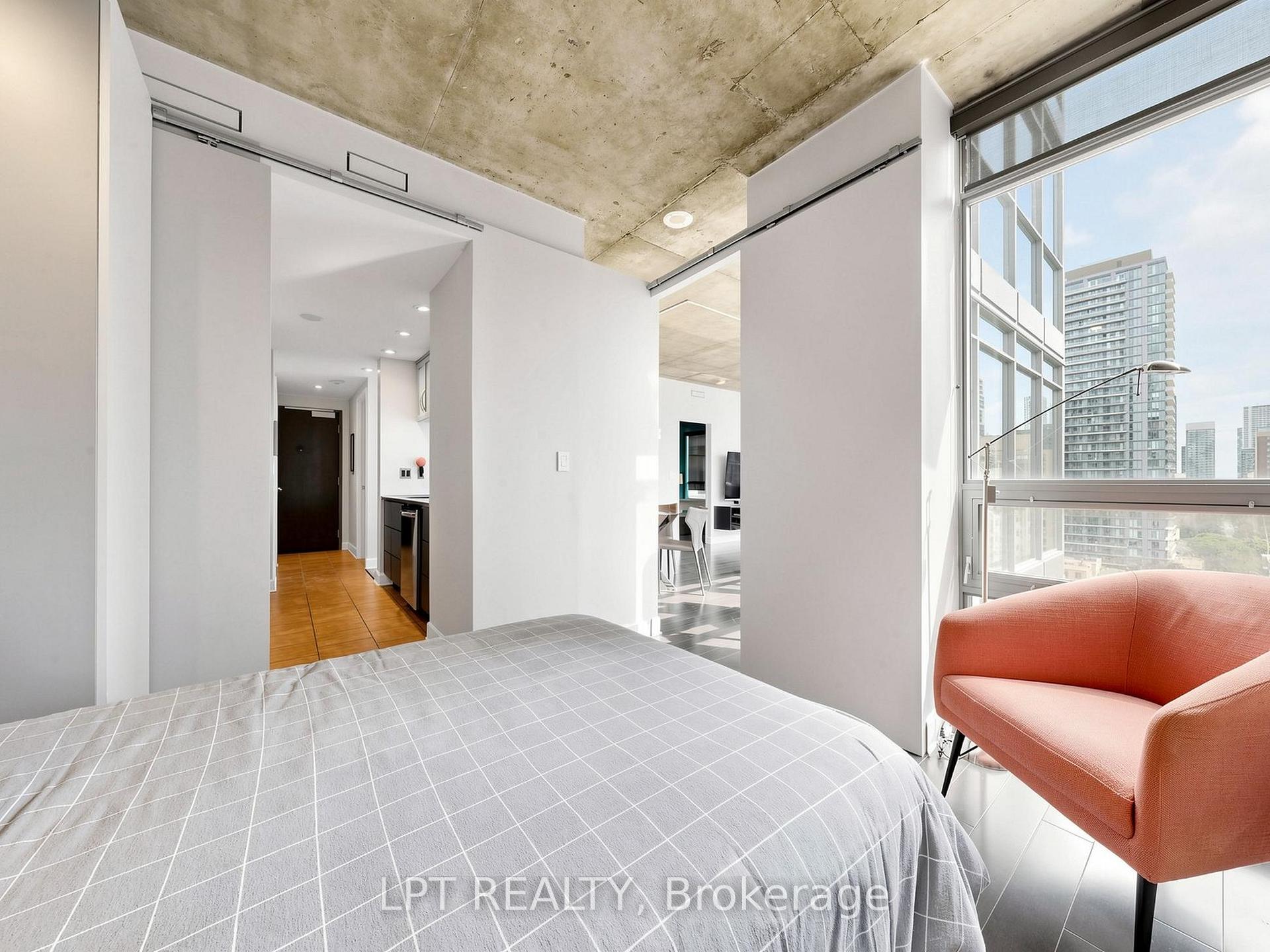 Photo 22 of Unit 1108, 285 Mutual Street, Toronto, Church-Yonge Corridor — HOMEH