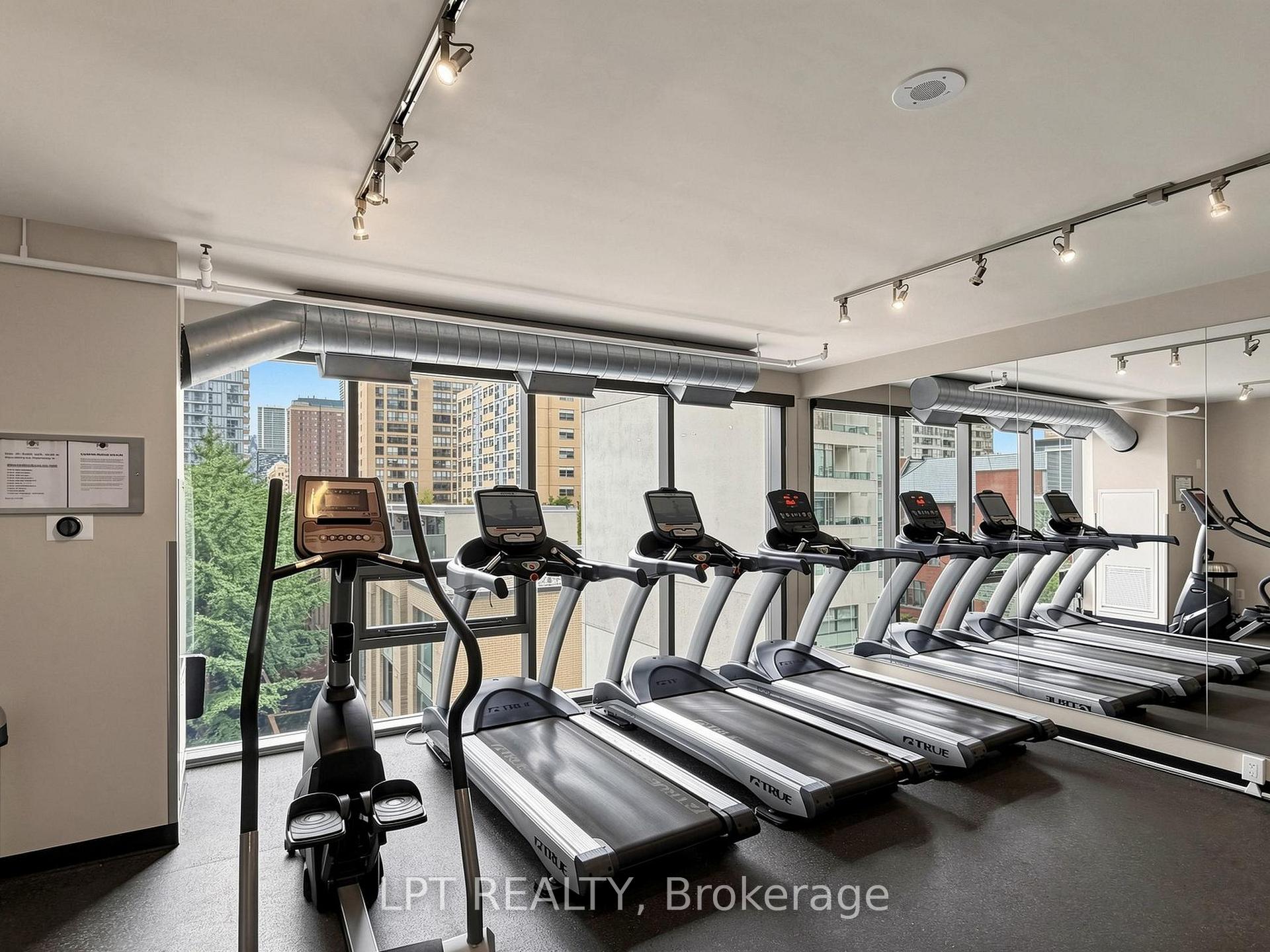 Photo 33 of Unit 1108, 285 Mutual Street, Toronto, Church-Yonge Corridor — HOMEH