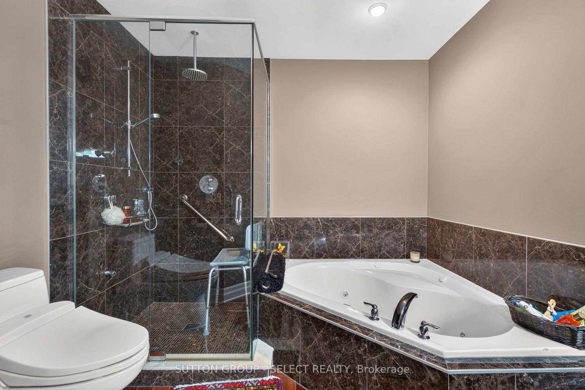 Photo 14 of Unit 32, 124 North Centre Road, London, North B — HOMEH