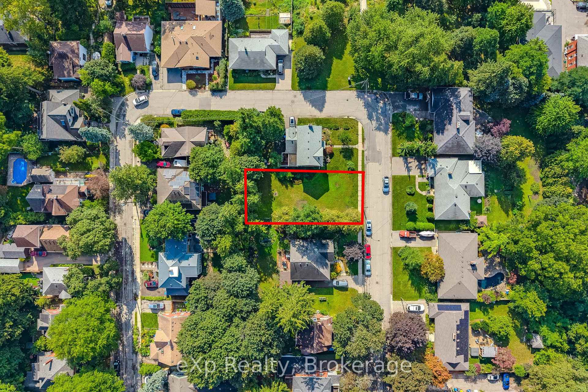 Photo 8 of 18 Prospect Avenue, Guelph, St. George's — HOMEH