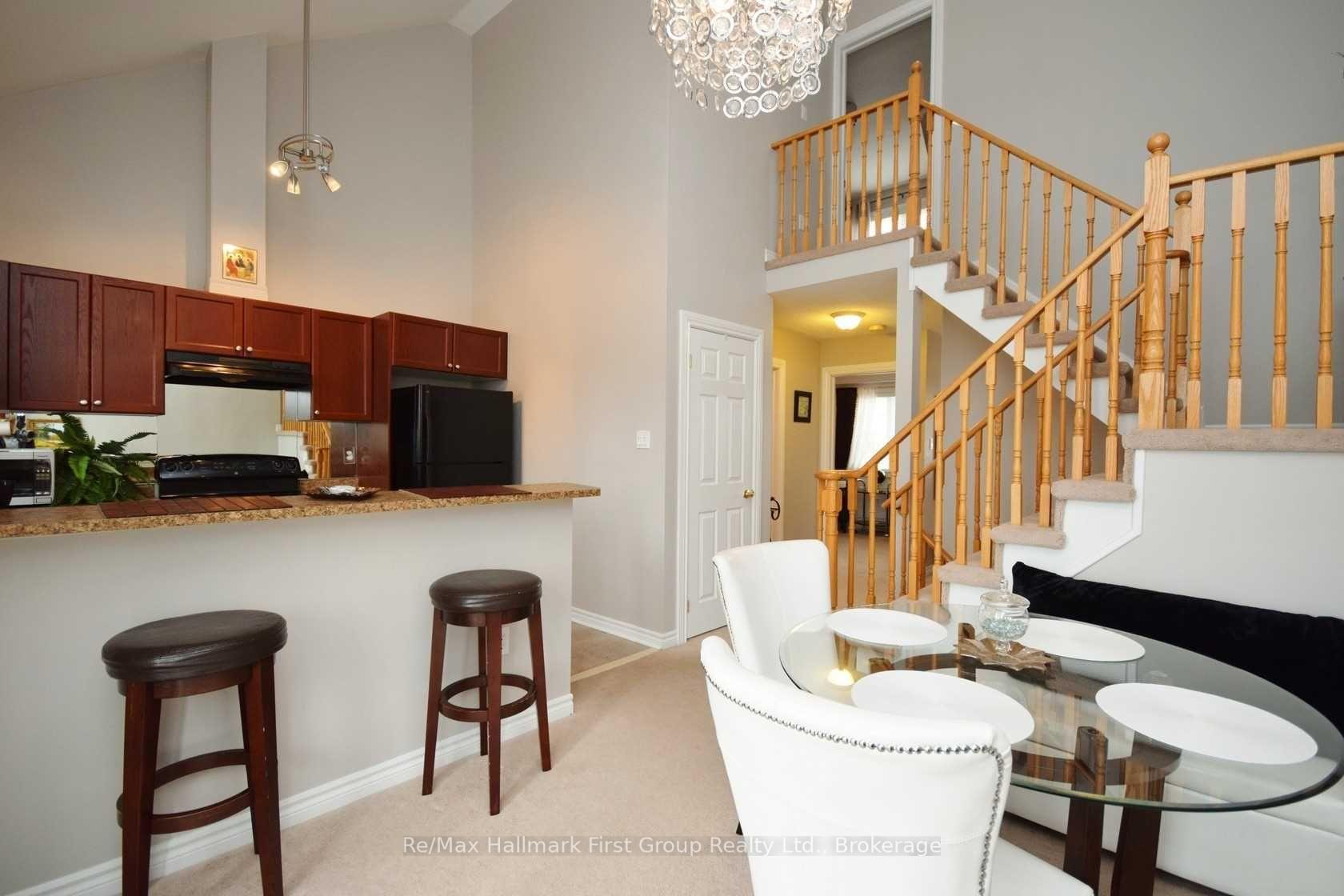 Photo 4 of 44 Wicker Park Way, Whitby, Pringle Creek — HOMEH