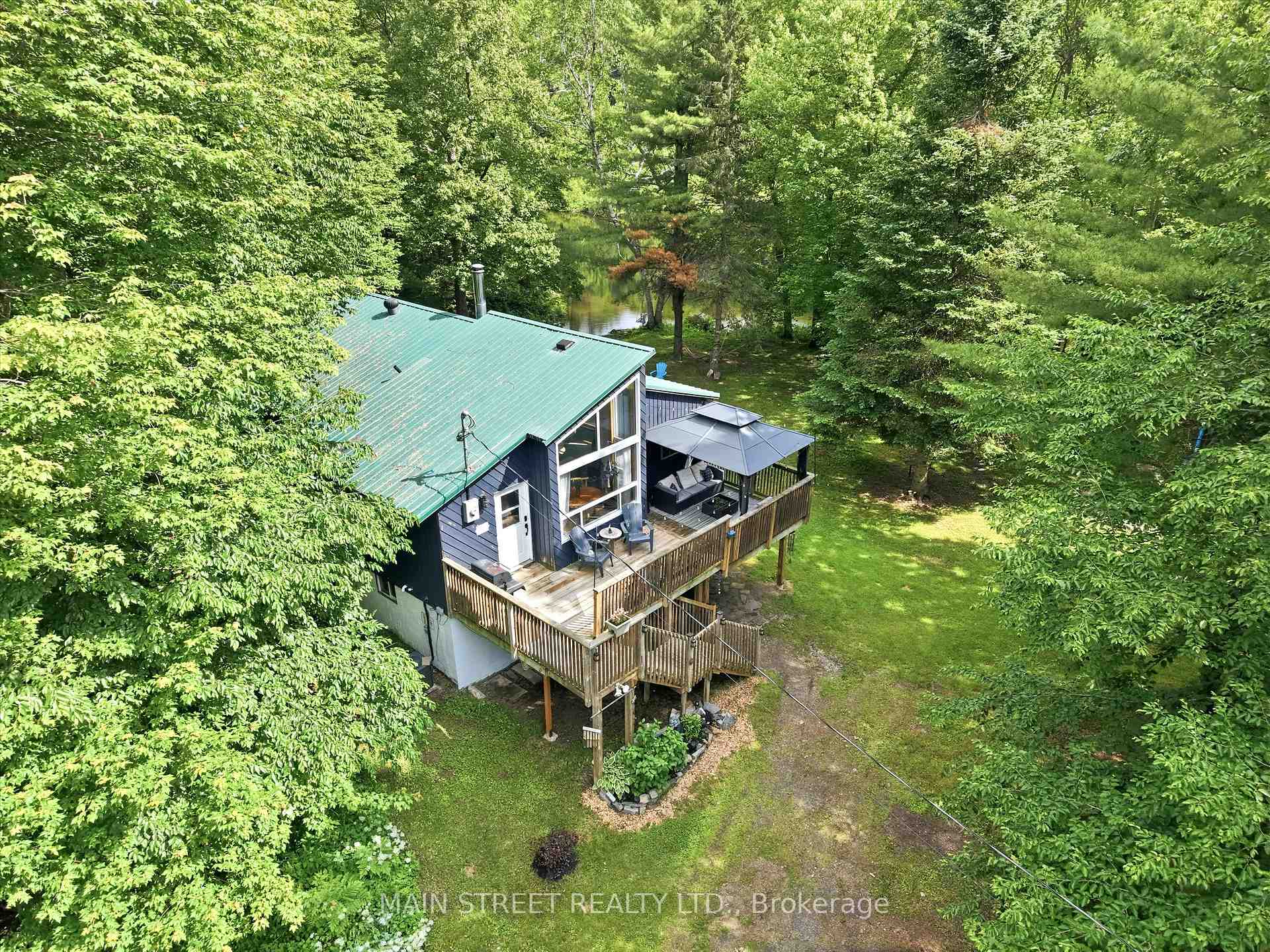Photo 3 of 1063 Sherwood Forest Road, Bracebridge, Oakley — HOMEH
