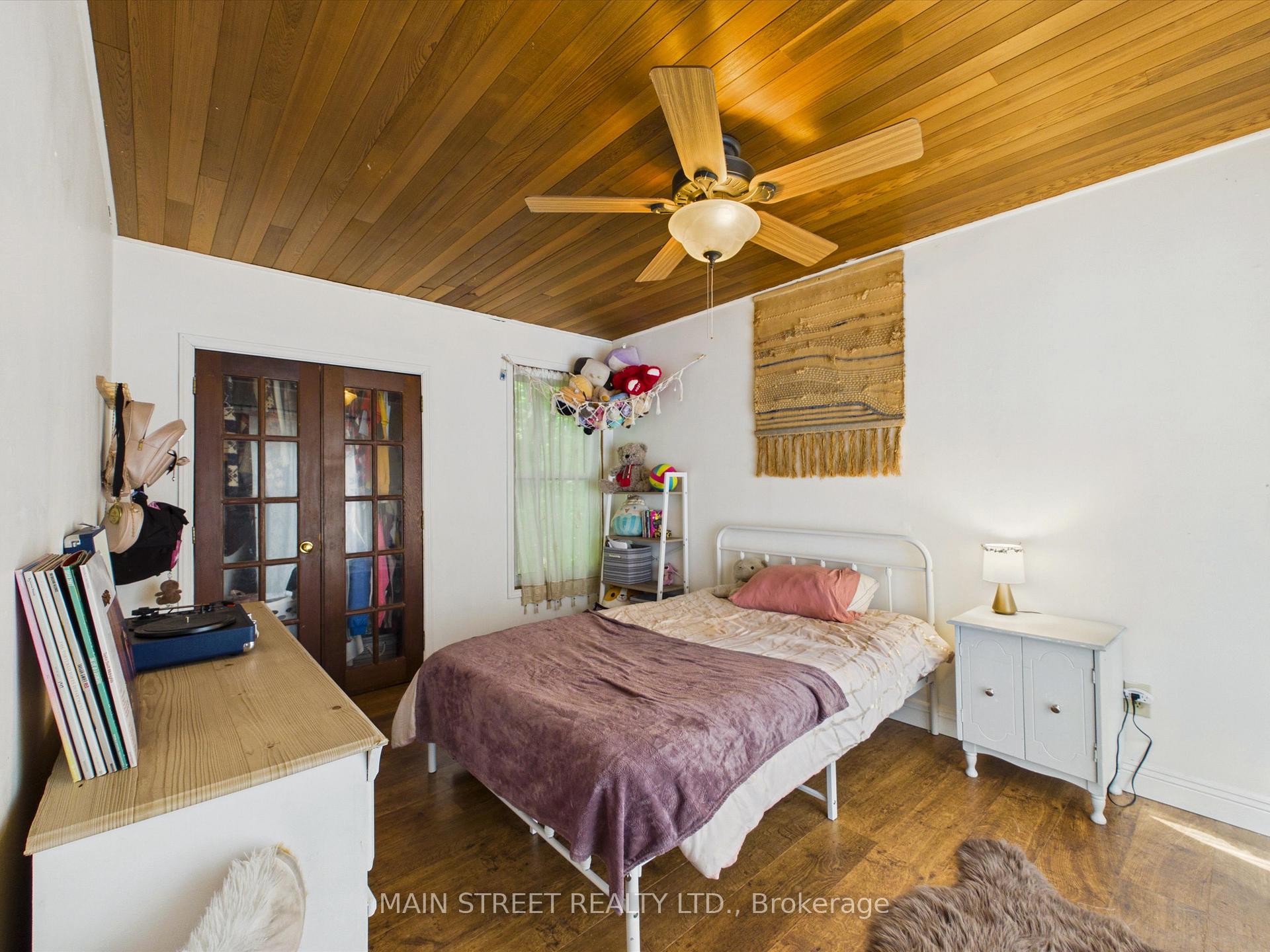 Photo 17 of 1063 Sherwood Forest Road, Bracebridge, Oakley — HOMEH
