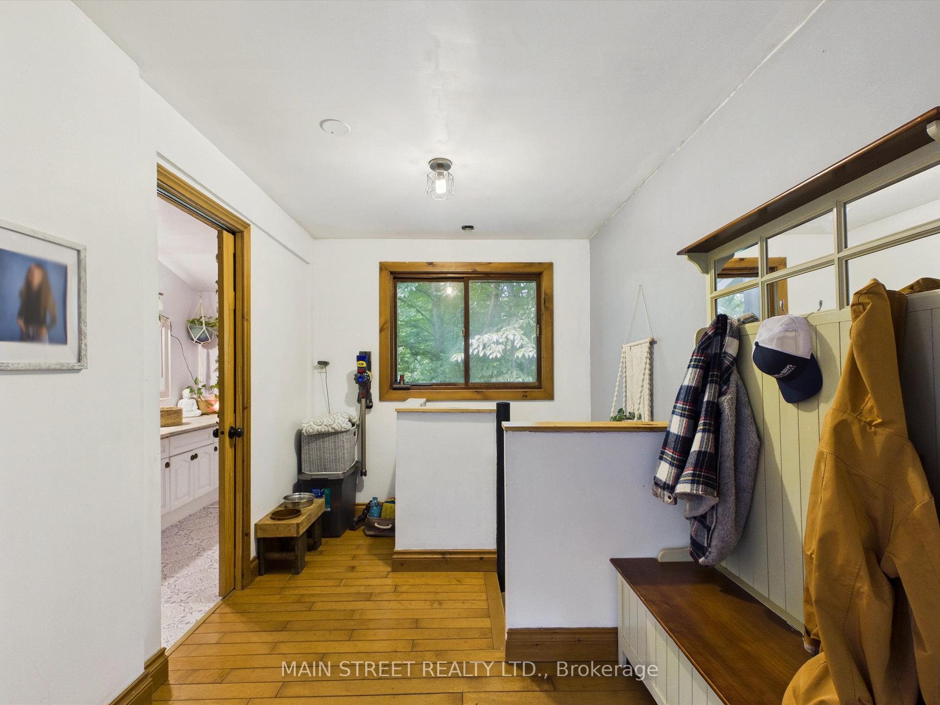 Photo 19 of 1063 Sherwood Forest Road, Bracebridge, Oakley — HOMEH