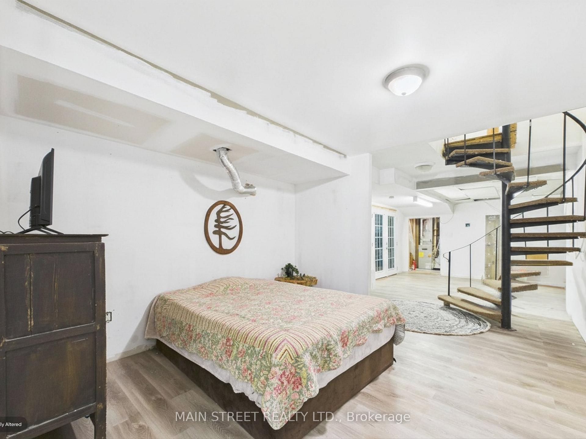 Photo 21 of 1063 Sherwood Forest Road, Bracebridge, Oakley — HOMEH