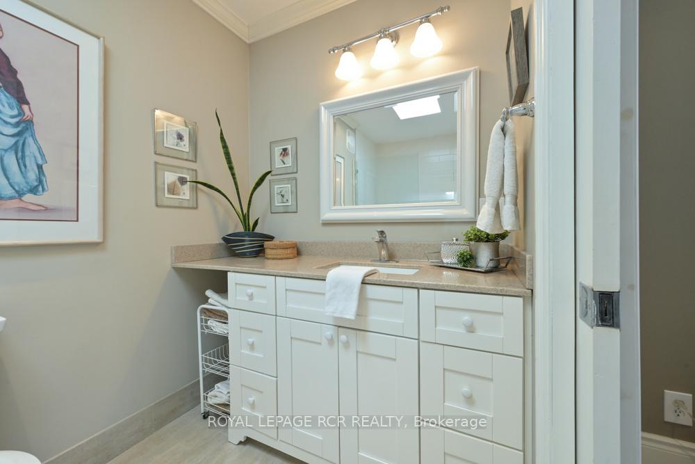 Photo 17 of 1429 Queen Street, Caledon, Alton — HOMEH