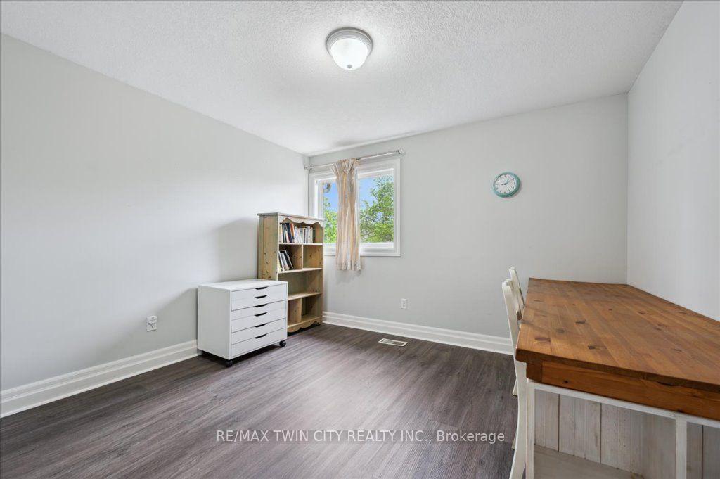Photo 21 of 537 Havendale Place, Waterloo, Laurelwood — HOMEH