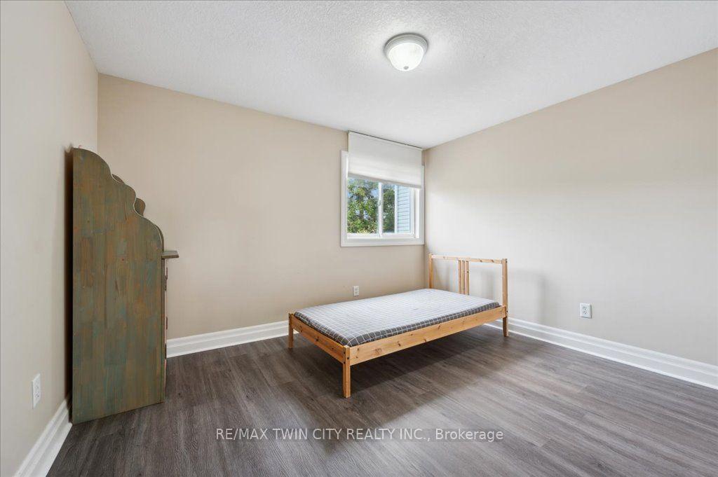 Photo 23 of 537 Havendale Place, Waterloo, Laurelwood — HOMEH
