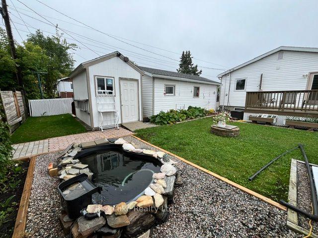 Photo 4 of 7 Forth Street, Red Lake — HOMEH