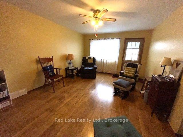 Photo 9 of 7 Forth Street, Red Lake — HOMEH