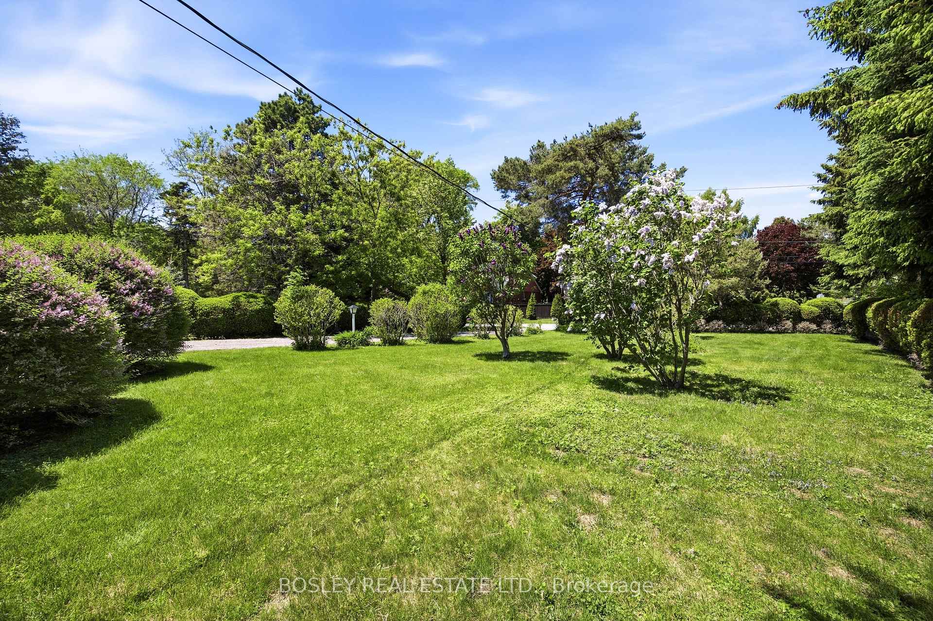 Photo 10 of 133 Sylvan Avenue, Scarborough, Scarborough Village — HOMEH