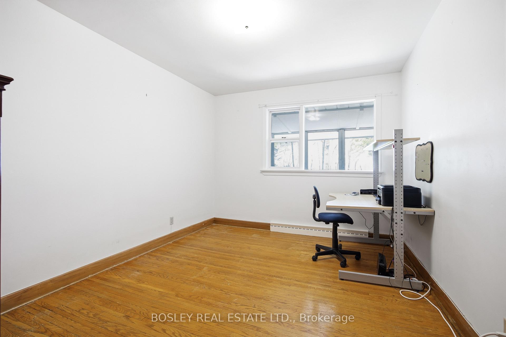 Photo 24 of 133 Sylvan Avenue, Scarborough, Scarborough Village — HOMEH