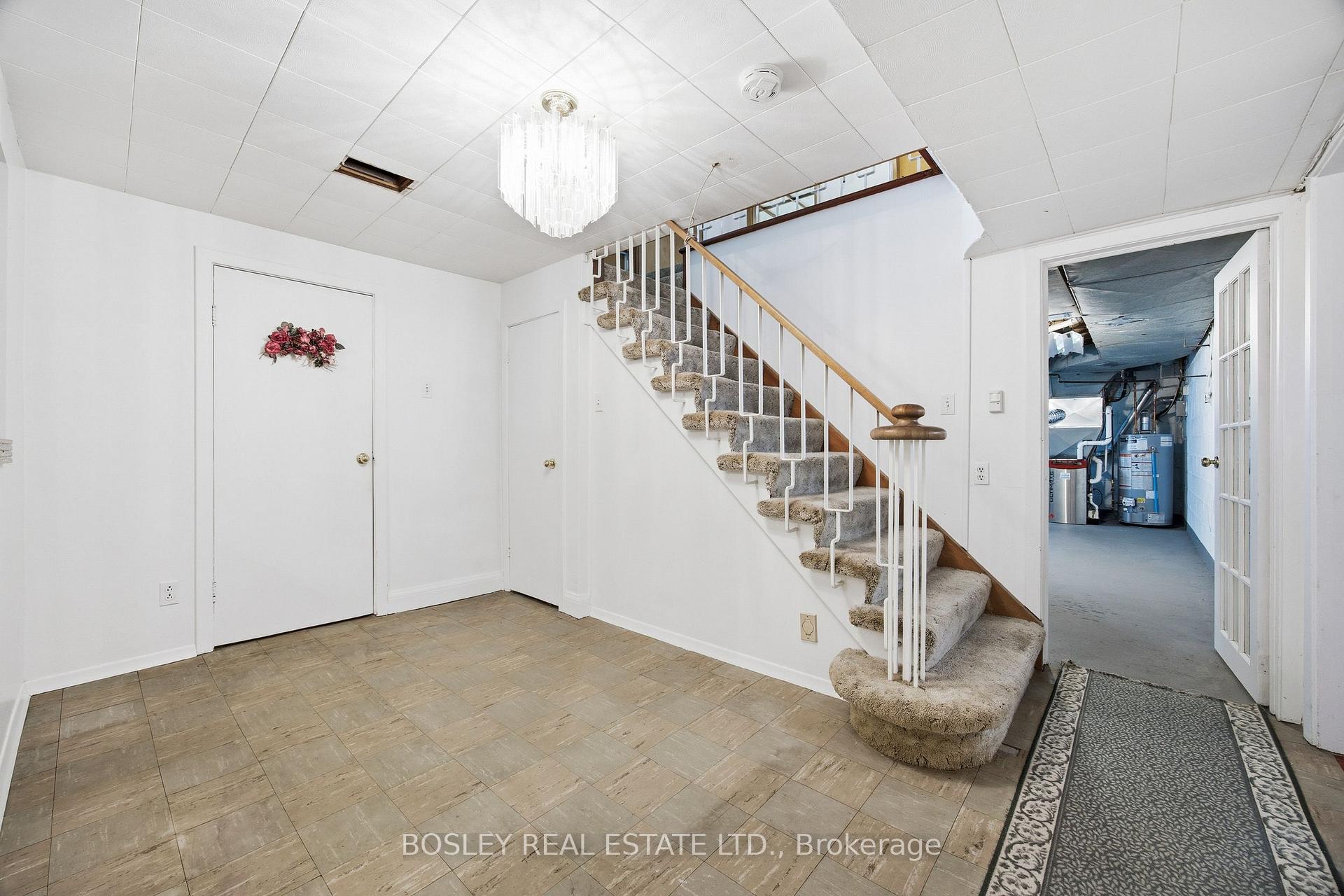 Photo 29 of 133 Sylvan Avenue, Scarborough, Scarborough Village — HOMEH