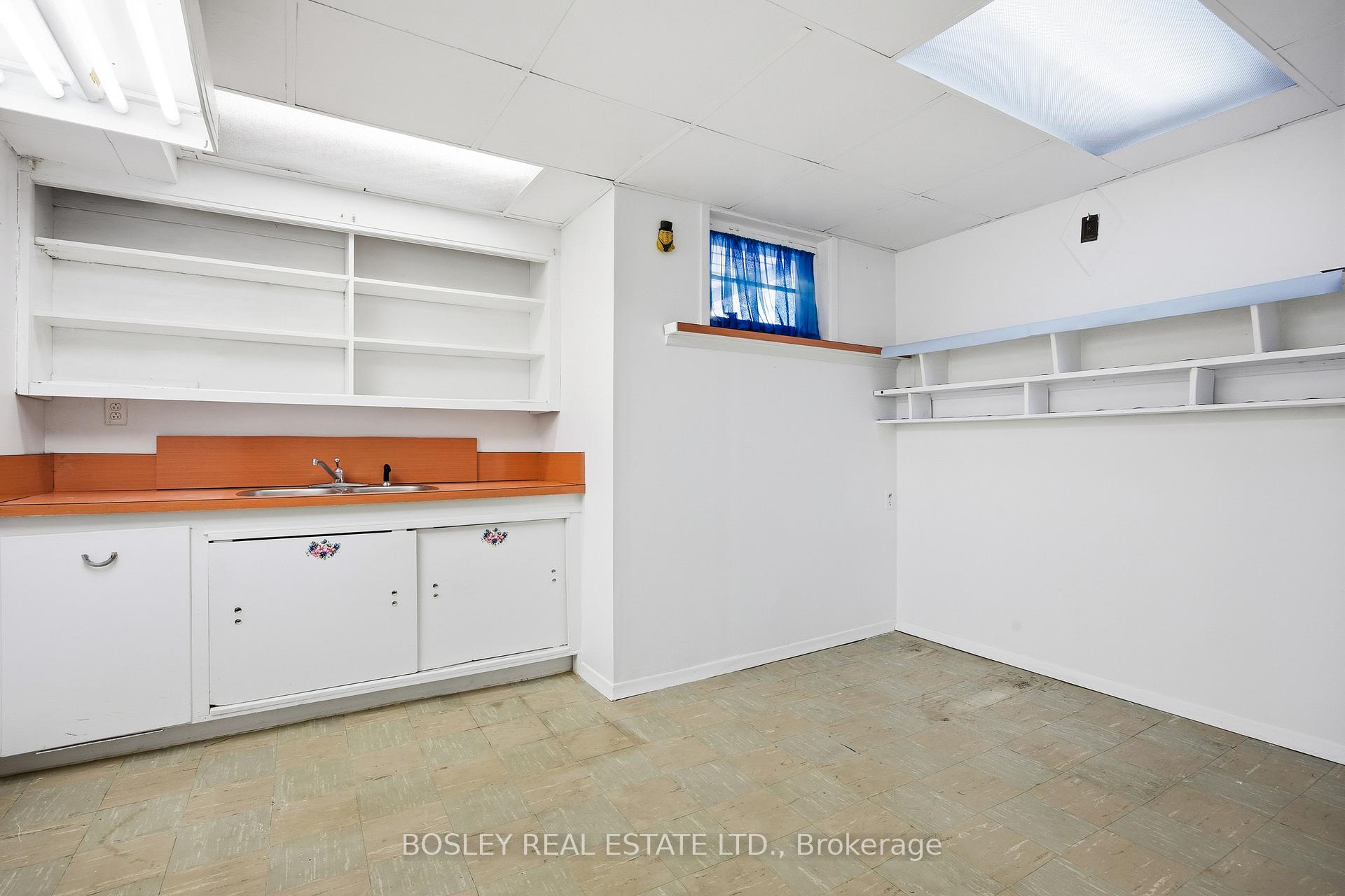 Photo 32 of 133 Sylvan Avenue, Scarborough, Scarborough Village — HOMEH