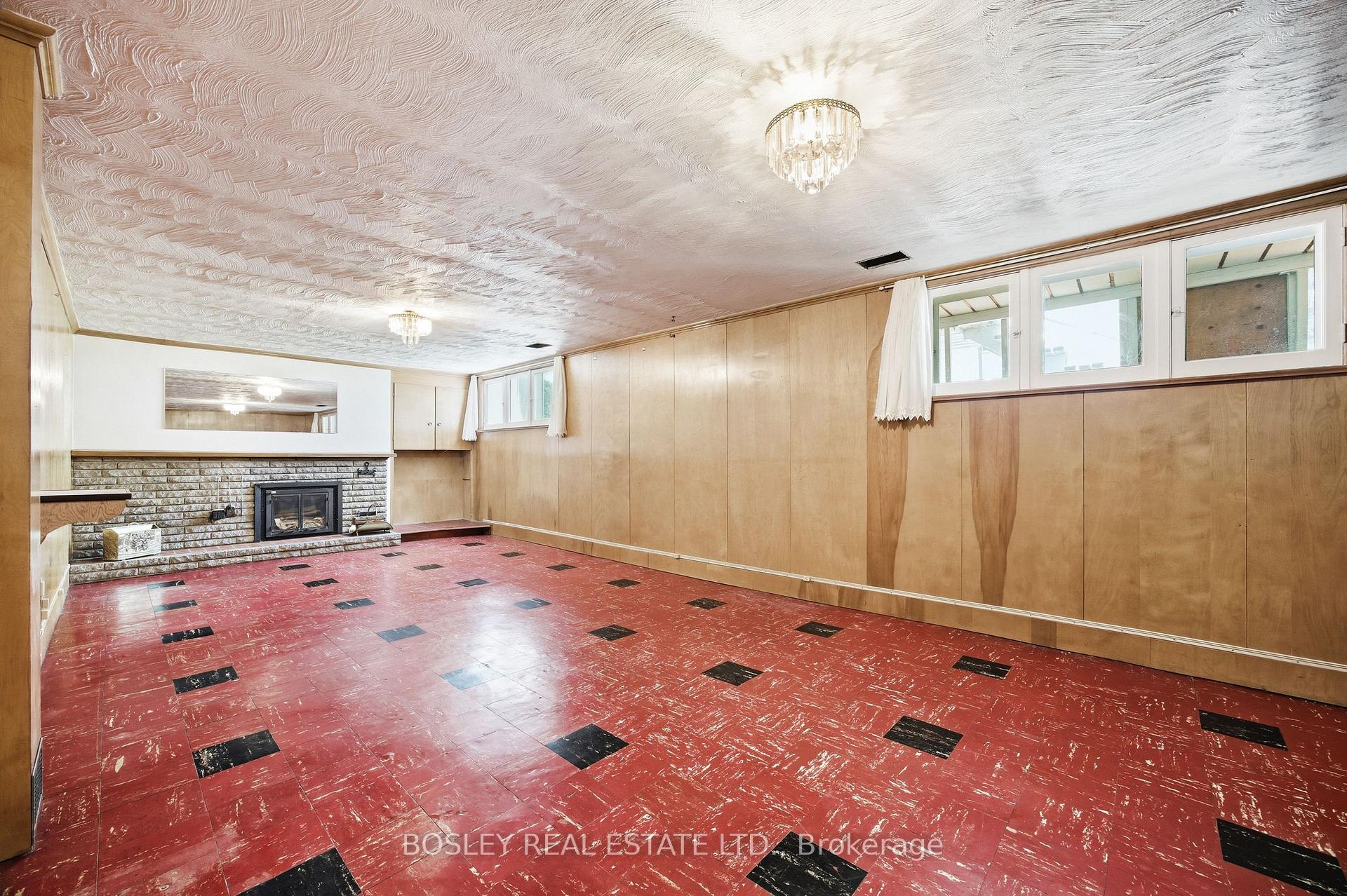 Photo 34 of 133 Sylvan Avenue, Scarborough, Scarborough Village — HOMEH