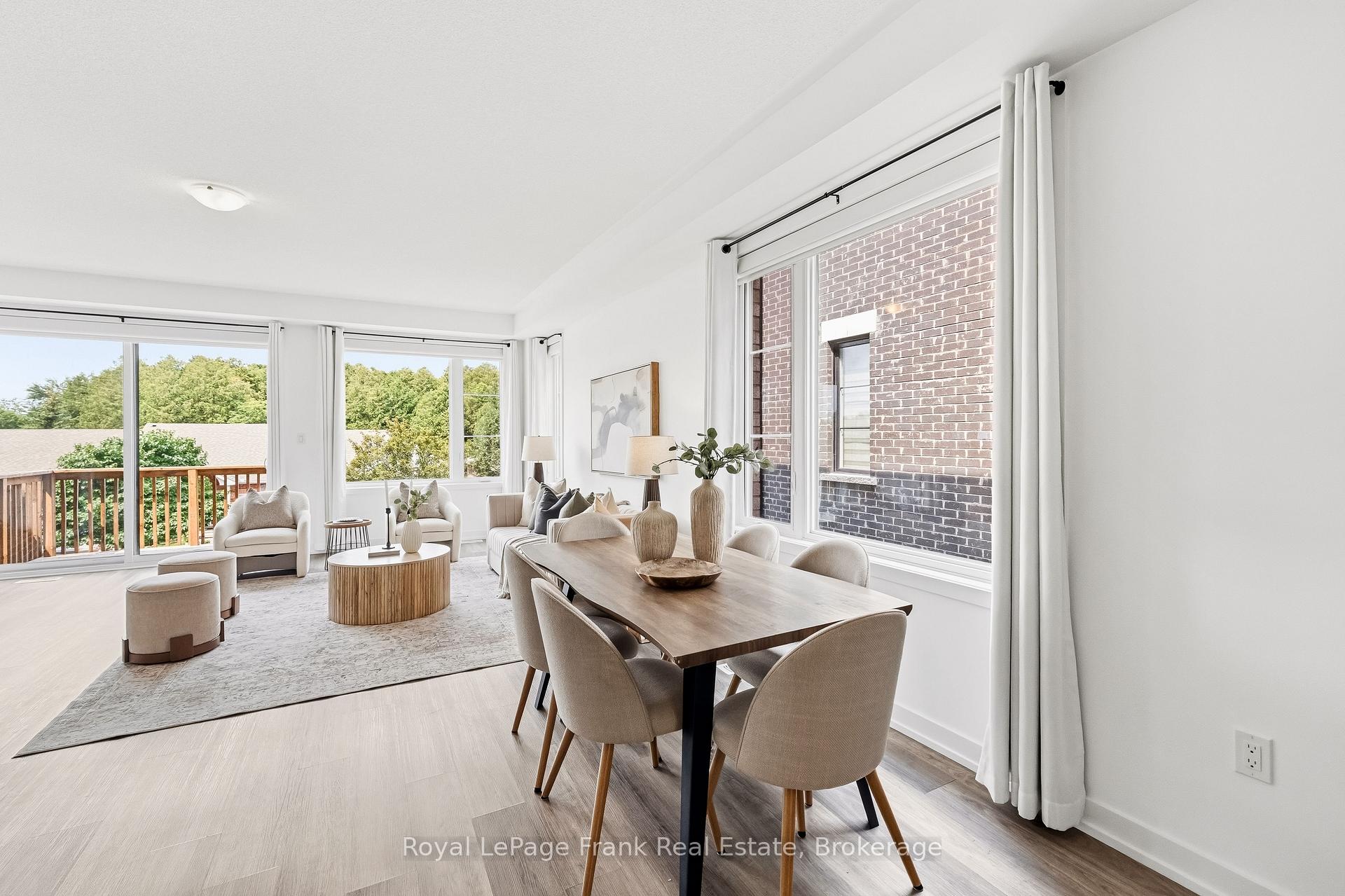 Photo 11 of 63 Pine Gate Place, Whitby, Williamsburg — HOMEH