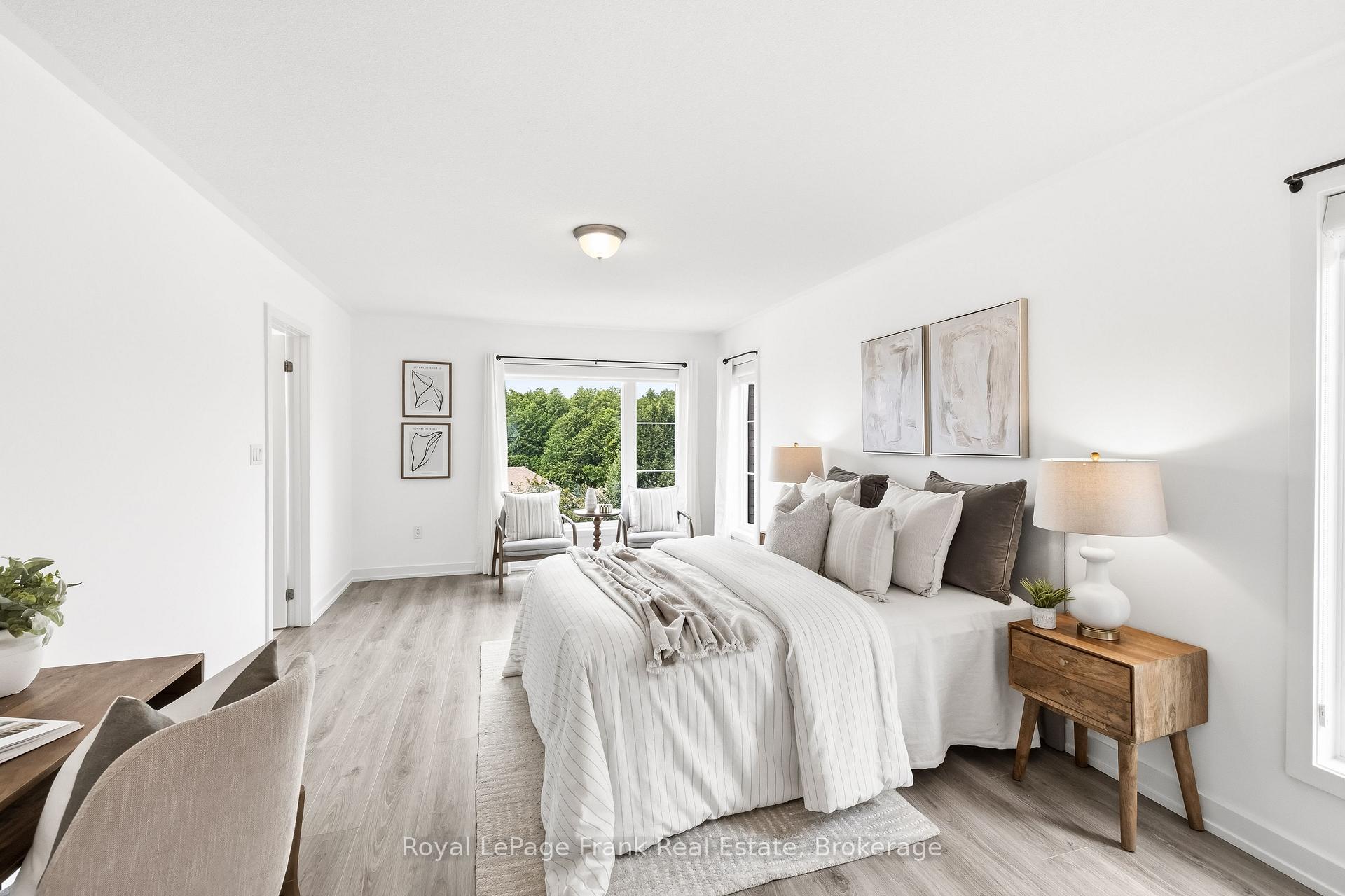 Photo 20 of 63 Pine Gate Place, Whitby, Williamsburg — HOMEH