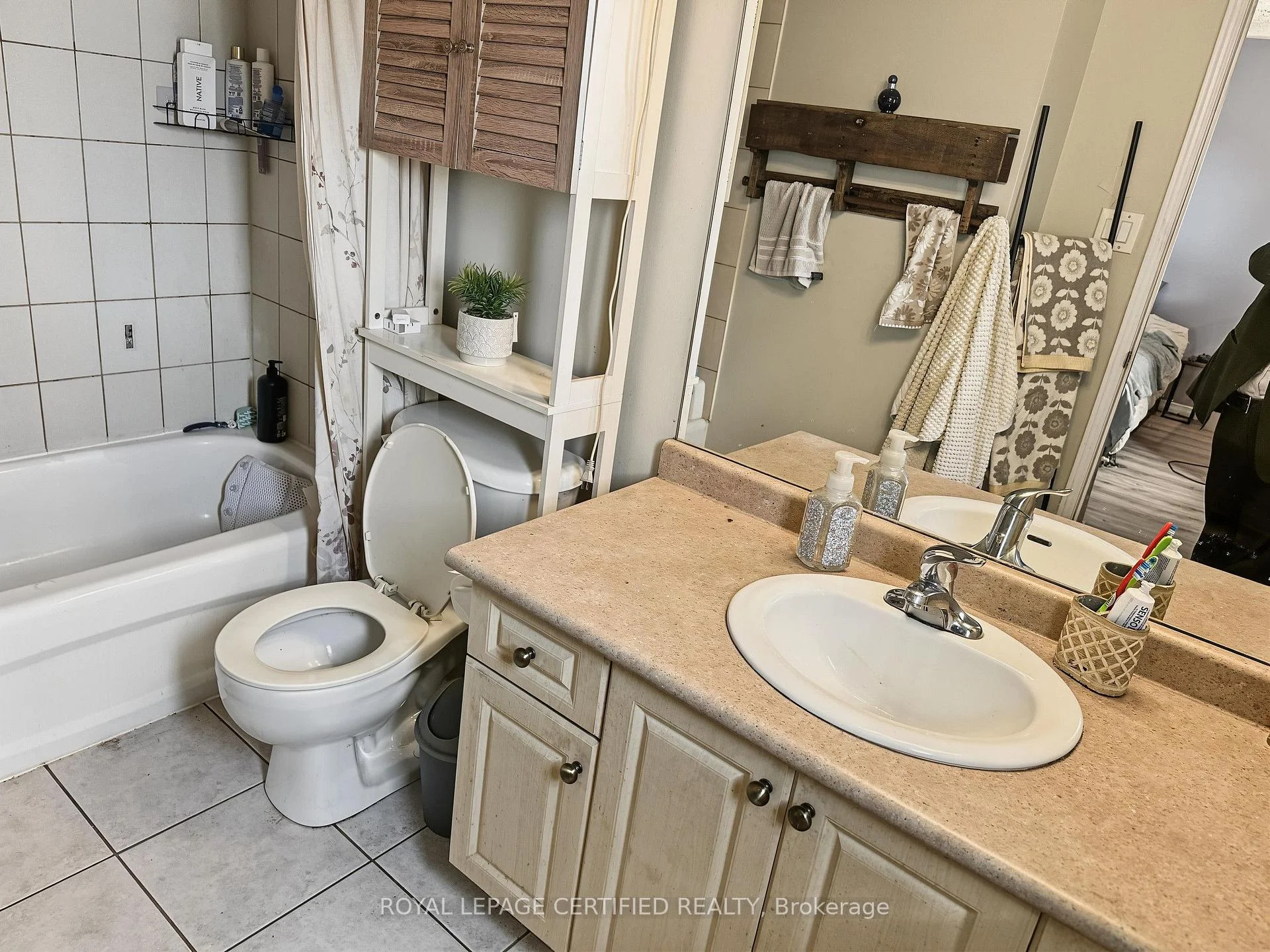 Photo 14 of 64 Admiral Crescent, Essa, Angus — HOMEH