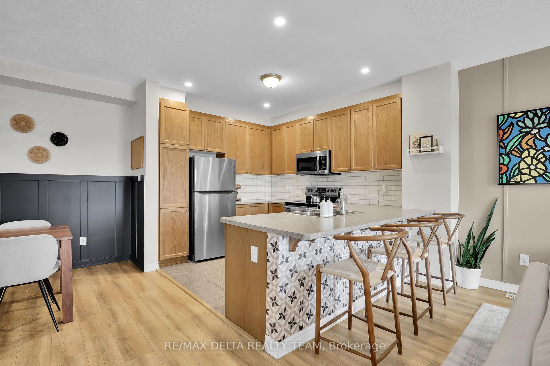 Photo 15 of 622 Bellatrix Walk, Ottawa, Barrhaven - Half Moon Bay — HOMEH