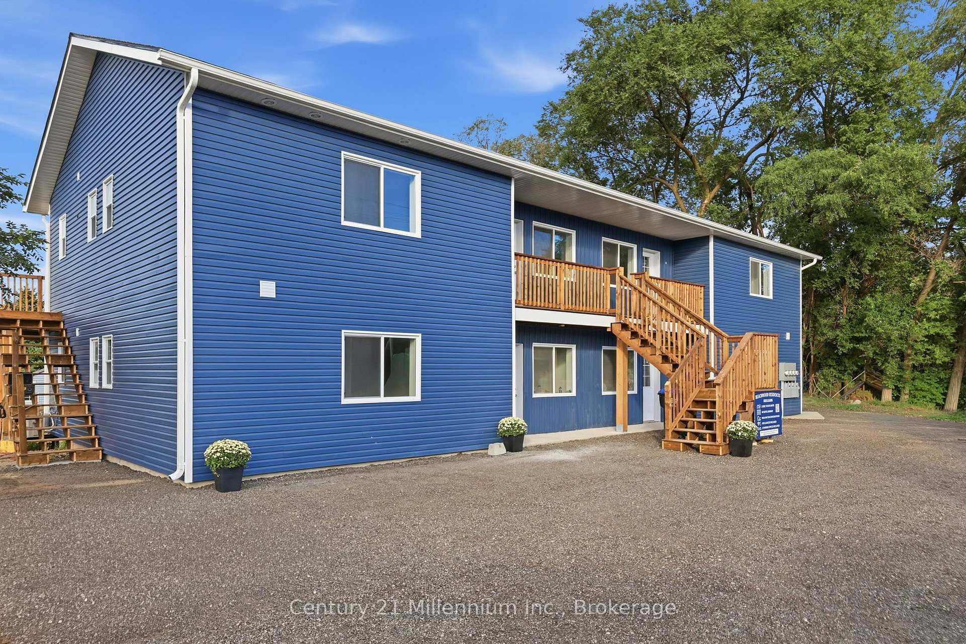 Photo of Unit 1, 9592 Beachwood Road