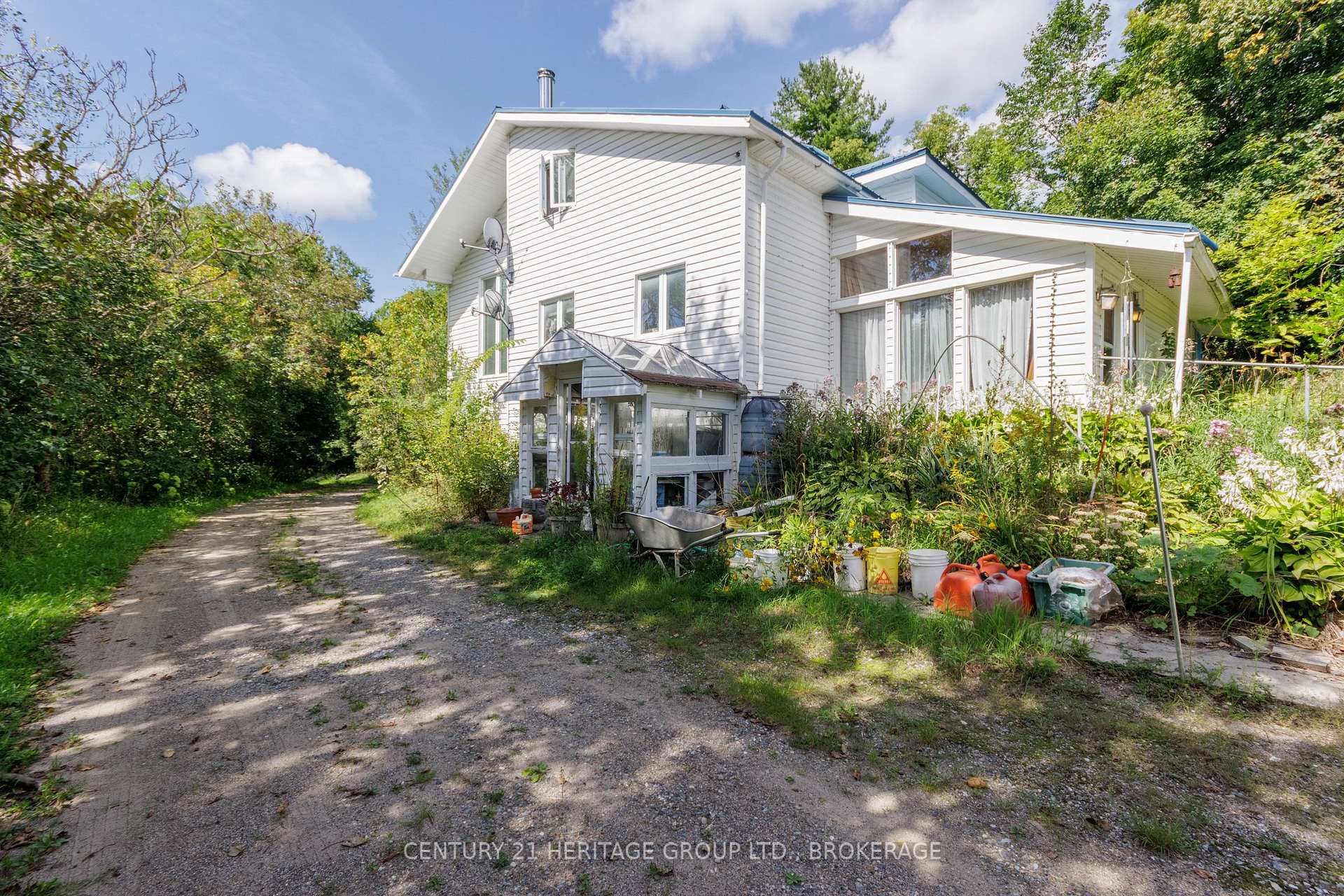 Photo of 1153 Harold Burke Road