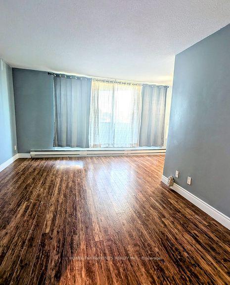 Photo 4 of Unit 112, 1105 Jalna Boulevard, London, South X — HOMEH