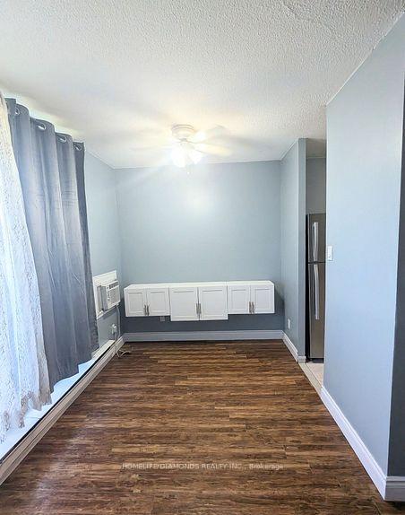 Photo 10 of Unit 112, 1105 Jalna Boulevard, London, South X — HOMEH