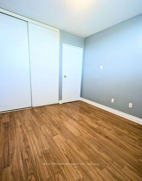 Photo 12 of Unit 112, 1105 Jalna Boulevard, London, South X — HOMEH