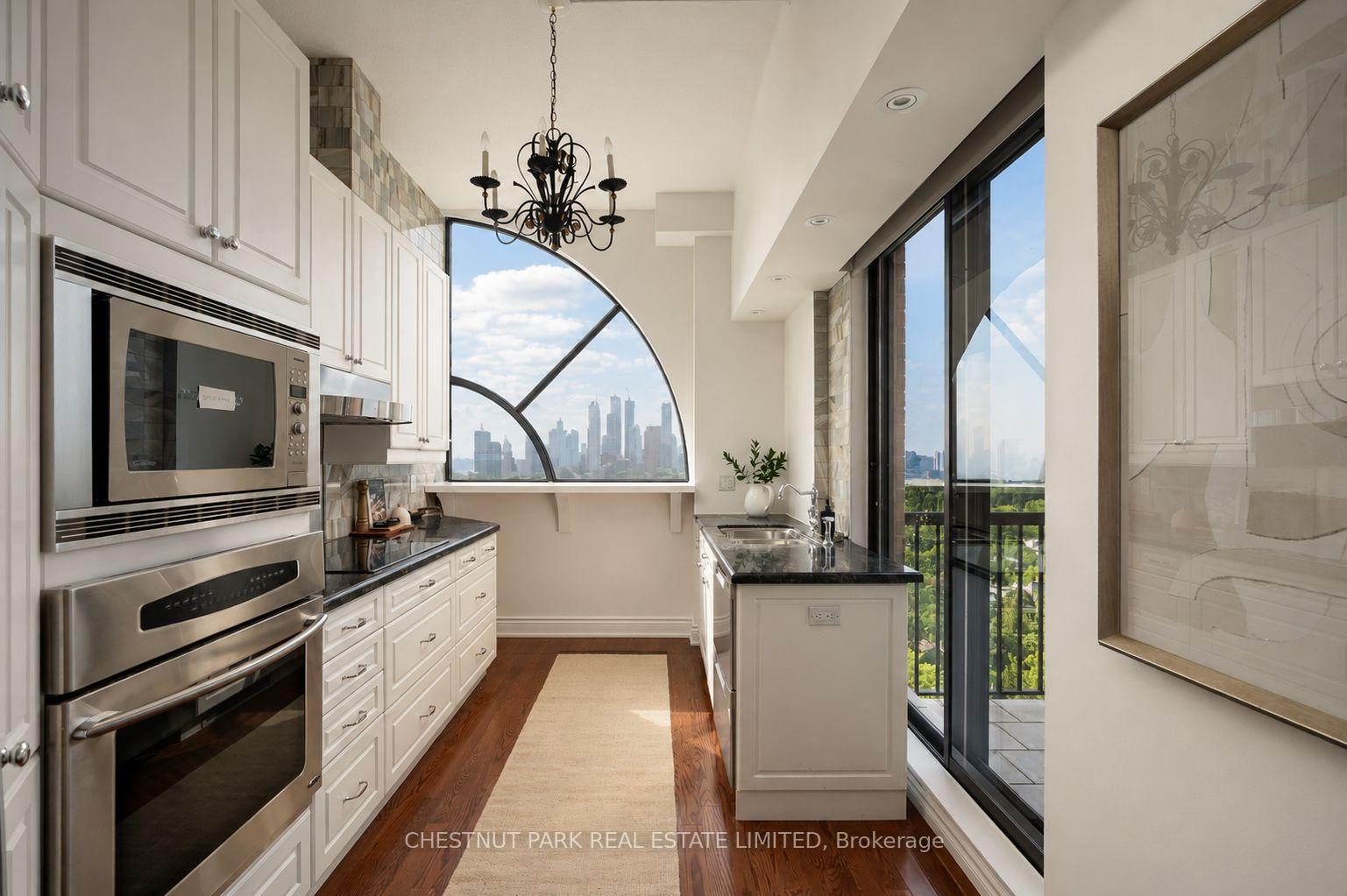 Photo 16 of Unit PH3, 47 St Clair Avenue W, Toronto, Yonge-St. Clair — HOMEH