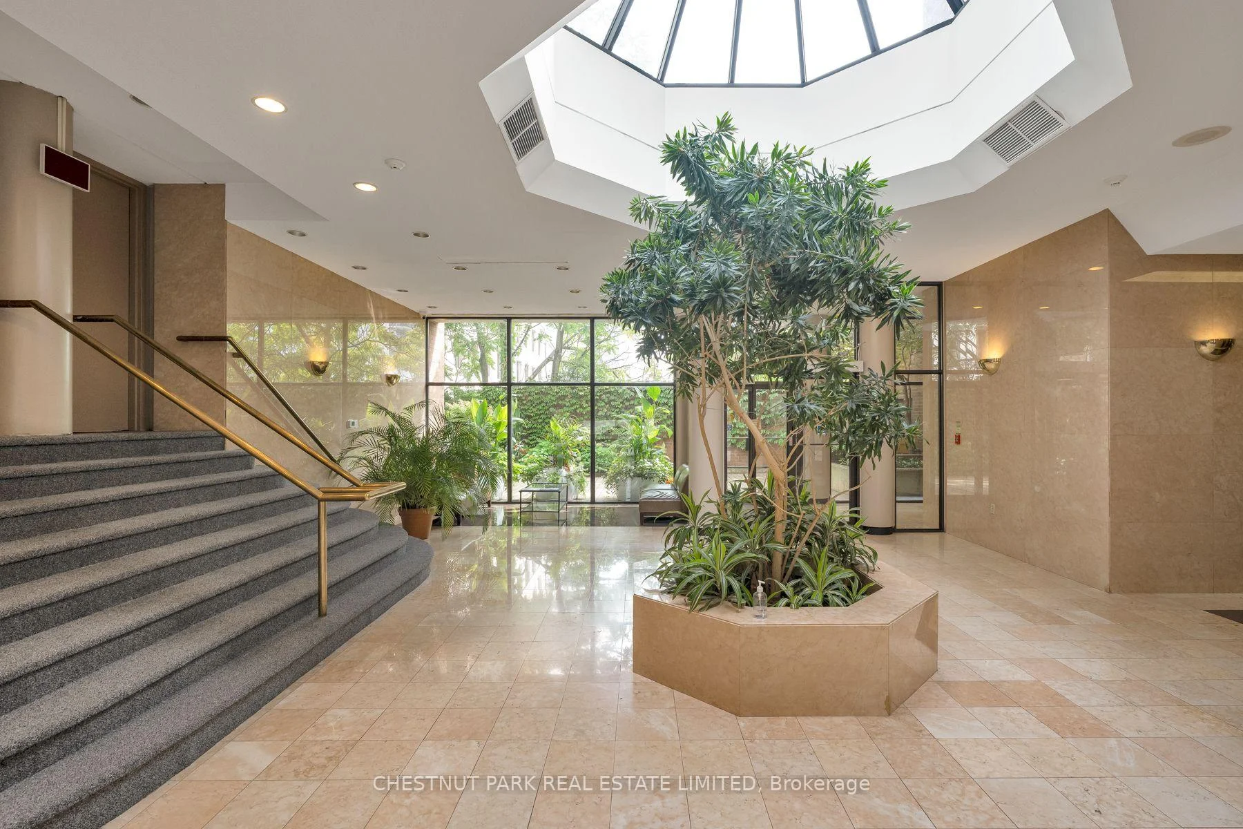 Photo 4 of Unit PH3, 47 St Clair Avenue W, Toronto, Yonge-St. Clair — HOMEH