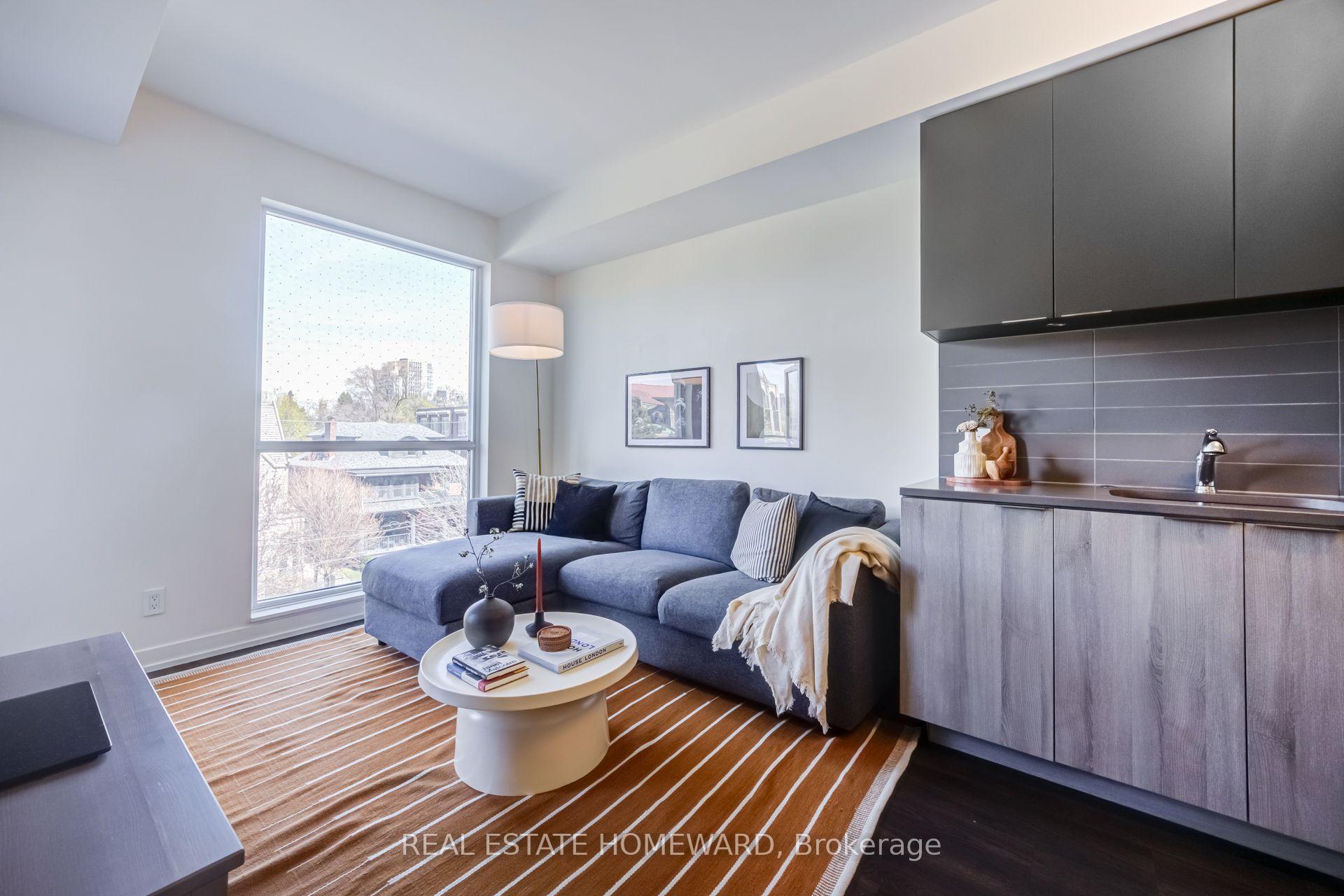 Photo 6 of Unit 309, 223 St Clair Avenue W, Toronto, Casa Loma — HOMEH