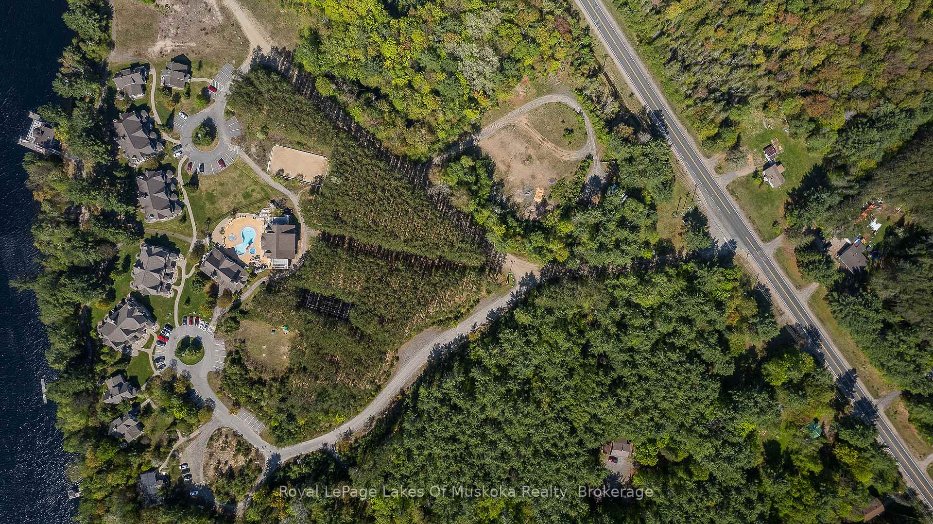 Photo of Unit V12 w 10, 1020 Birch Glen Road