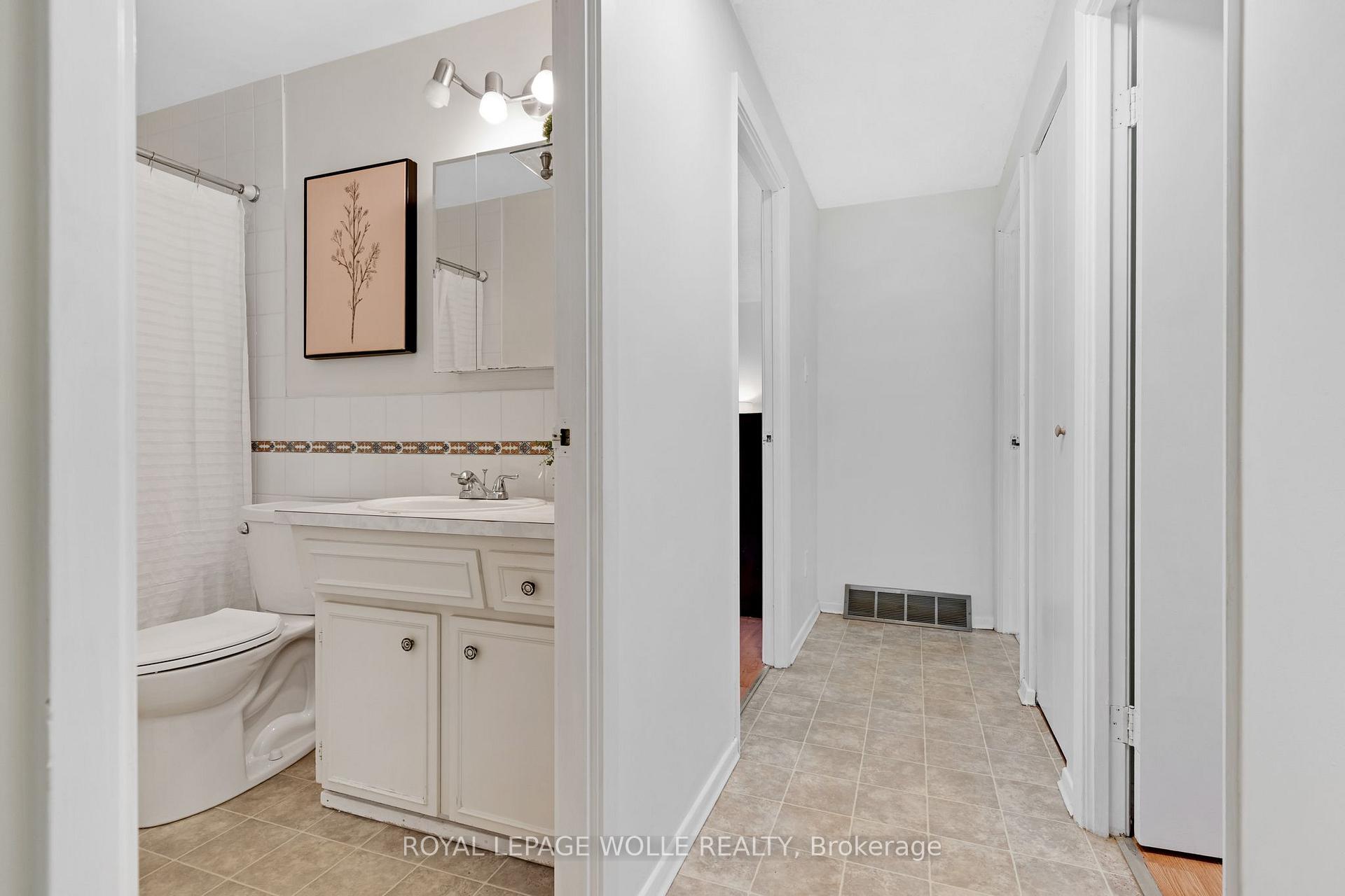 Photo 19 of 7 Underhill Crescent, Kitchener, Centreville Chicopee — HOMEH