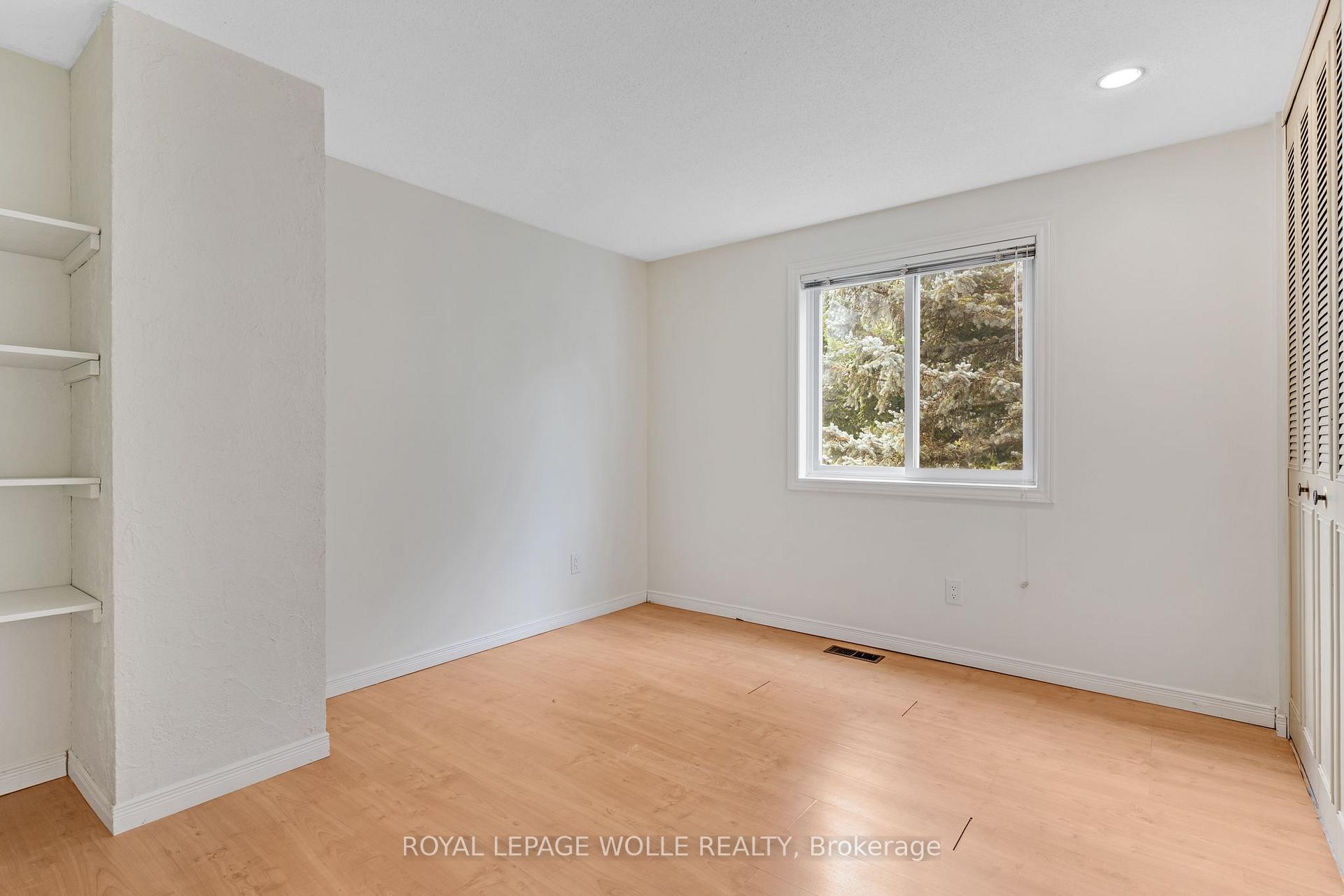 Photo 24 of 7 Underhill Crescent, Kitchener, Centreville Chicopee — HOMEH