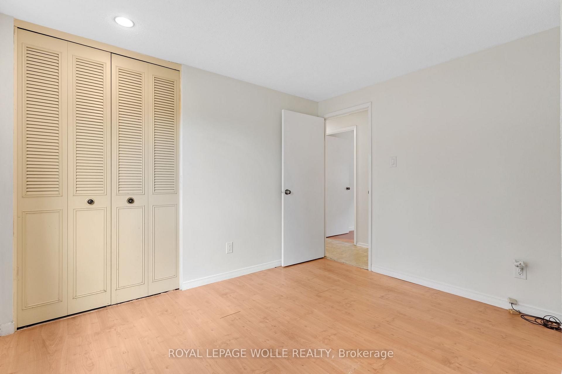 Photo 25 of 7 Underhill Crescent, Kitchener, Centreville Chicopee — HOMEH