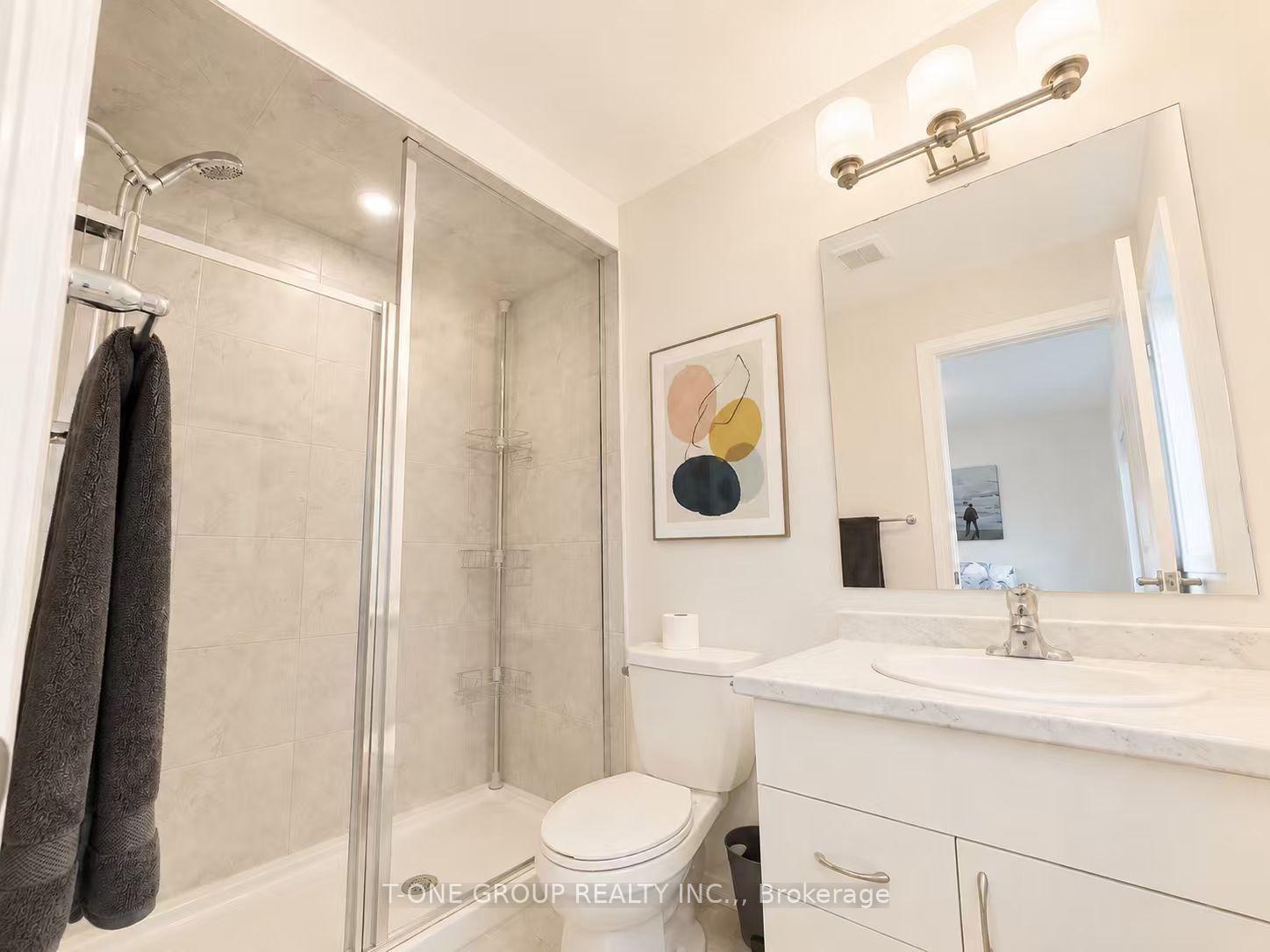 Photo 9 of 80 Fieldridge Cres, Brampton, Sandringham-Wellington North — HOMEH