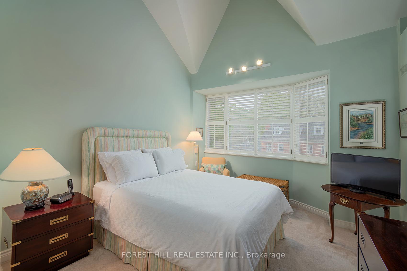 Photo 17 of 1A Heathdale Road, Toronto, Humewood-Cedarvale — HOMEH