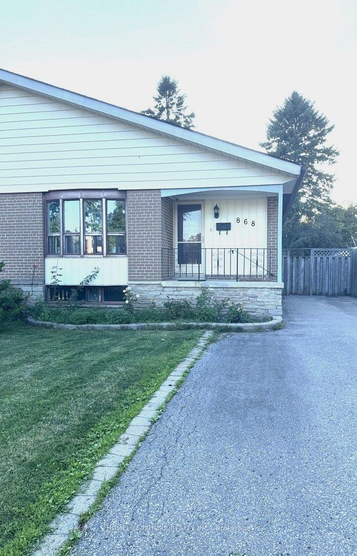 Photo 1 of Unit Bsmt, 868 Chapleau Drive, Pickering, Bay Ridges — HOMEH