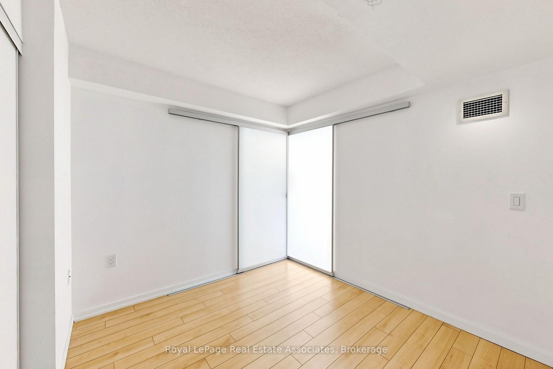 Photo 20 of Unit 521E, 36 Lisgar Street, Toronto, Little Portugal — HOMEH