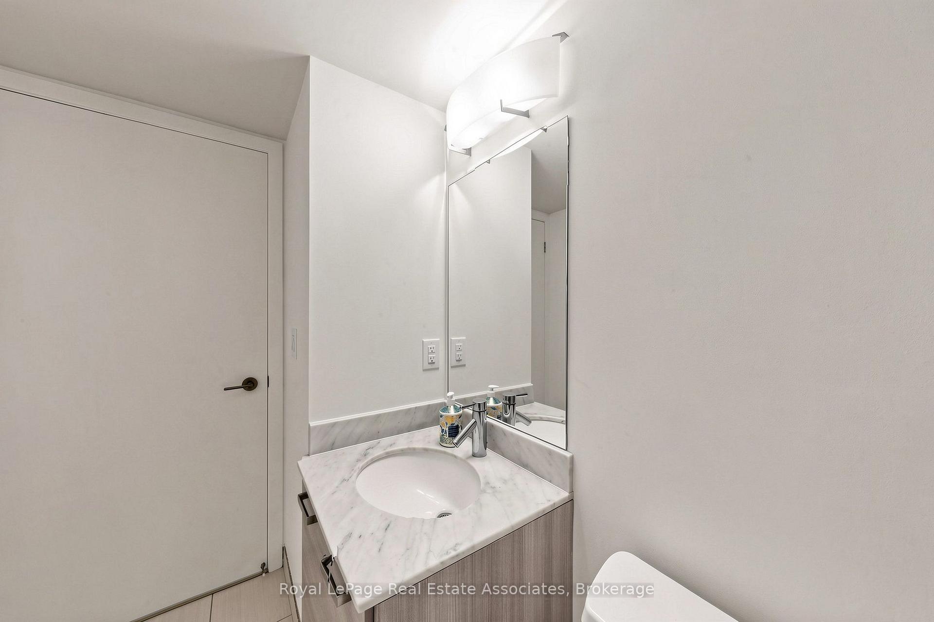 Photo 25 of Unit 521E, 36 Lisgar Street, Toronto, Little Portugal — HOMEH