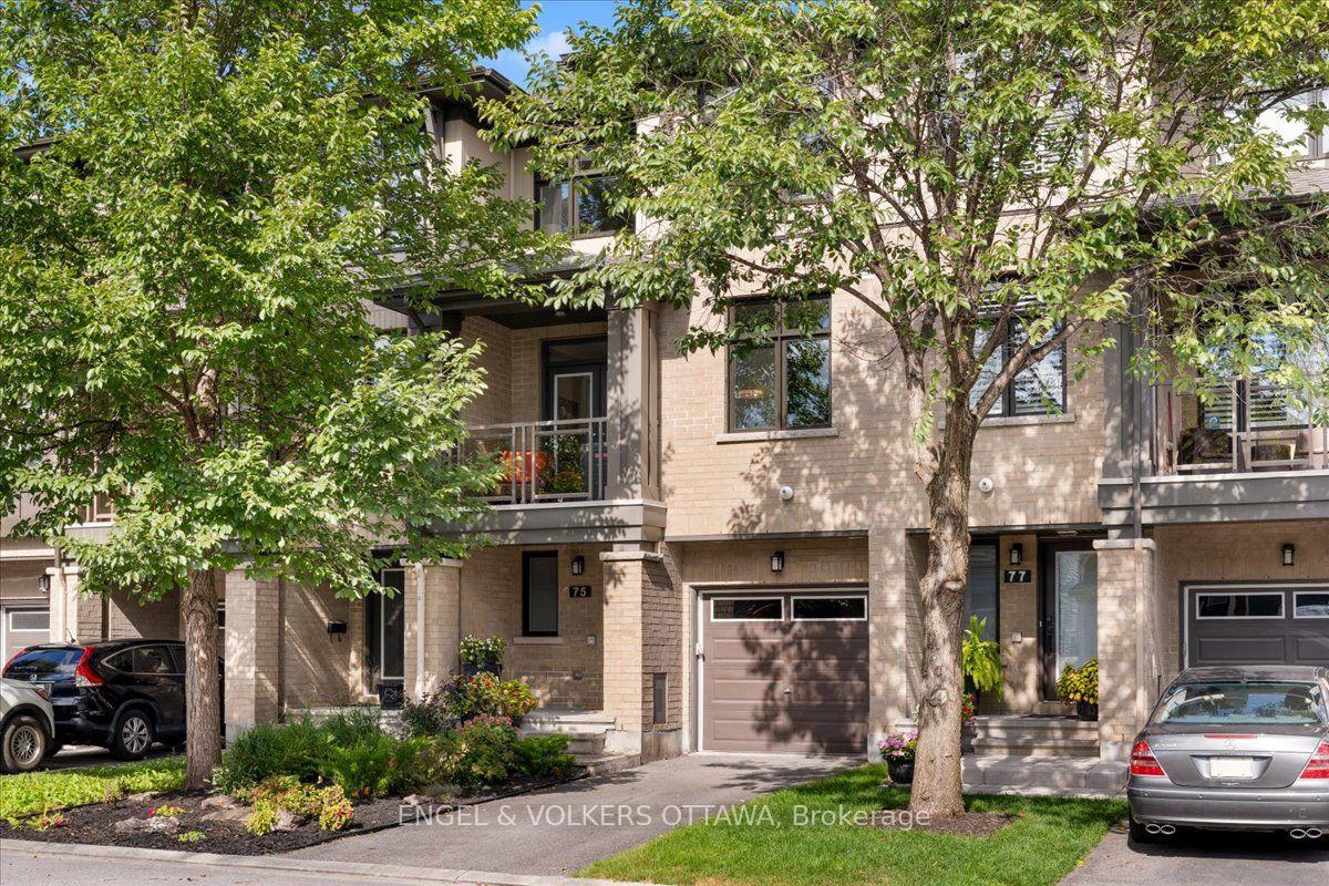 Photo 3 of 75 Blueheart Bay, Ottawa, Barrhaven - Longfields — HOMEH