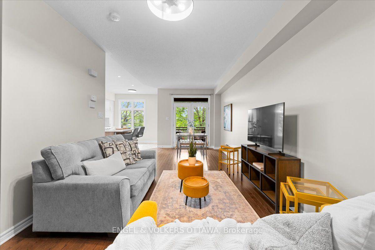 Photo 12 of 75 Blueheart Bay, Ottawa, Barrhaven - Longfields — HOMEH