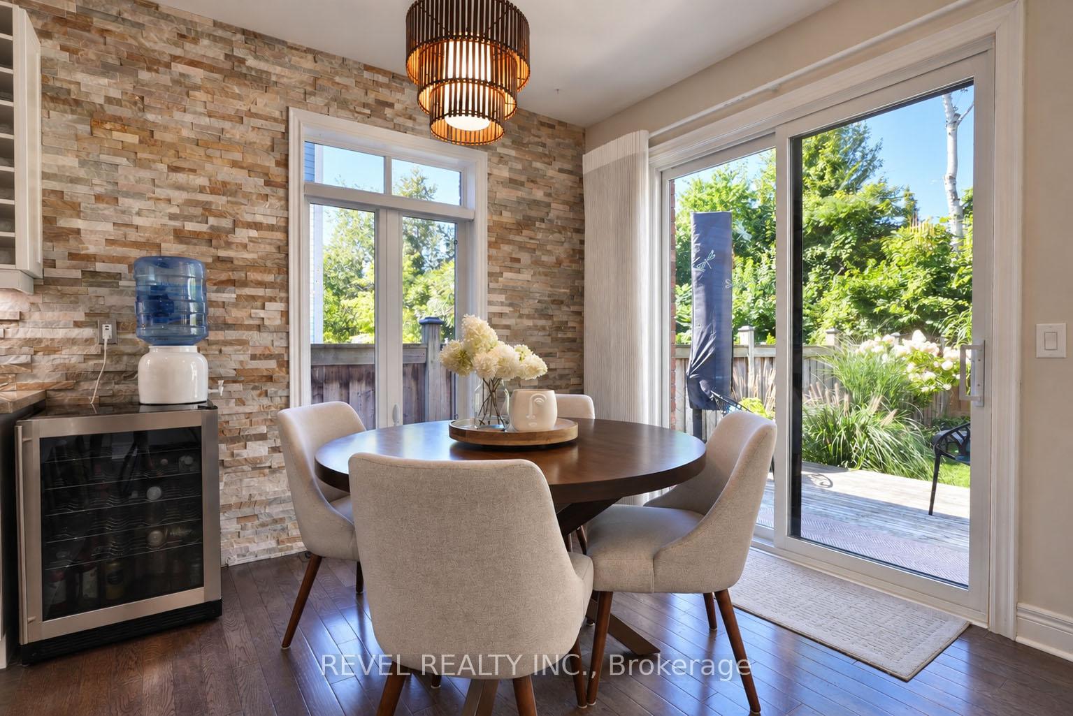 Photo 13 of 36 Turner Drive, Barrie, Bayshore — HOMEH