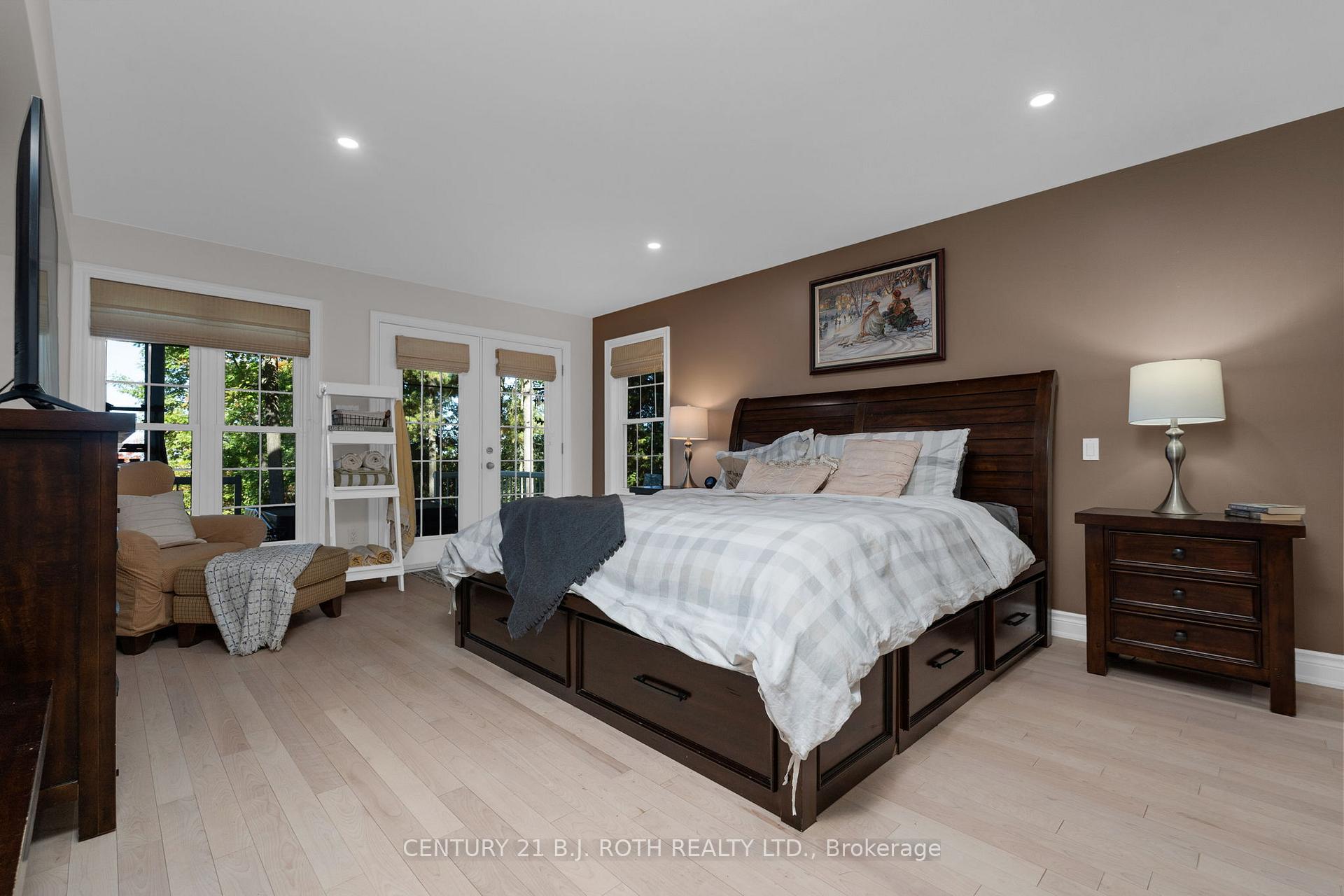 Photo 19 of 2710 Portage Trail, Springwater, Rural Springwater — HOMEH