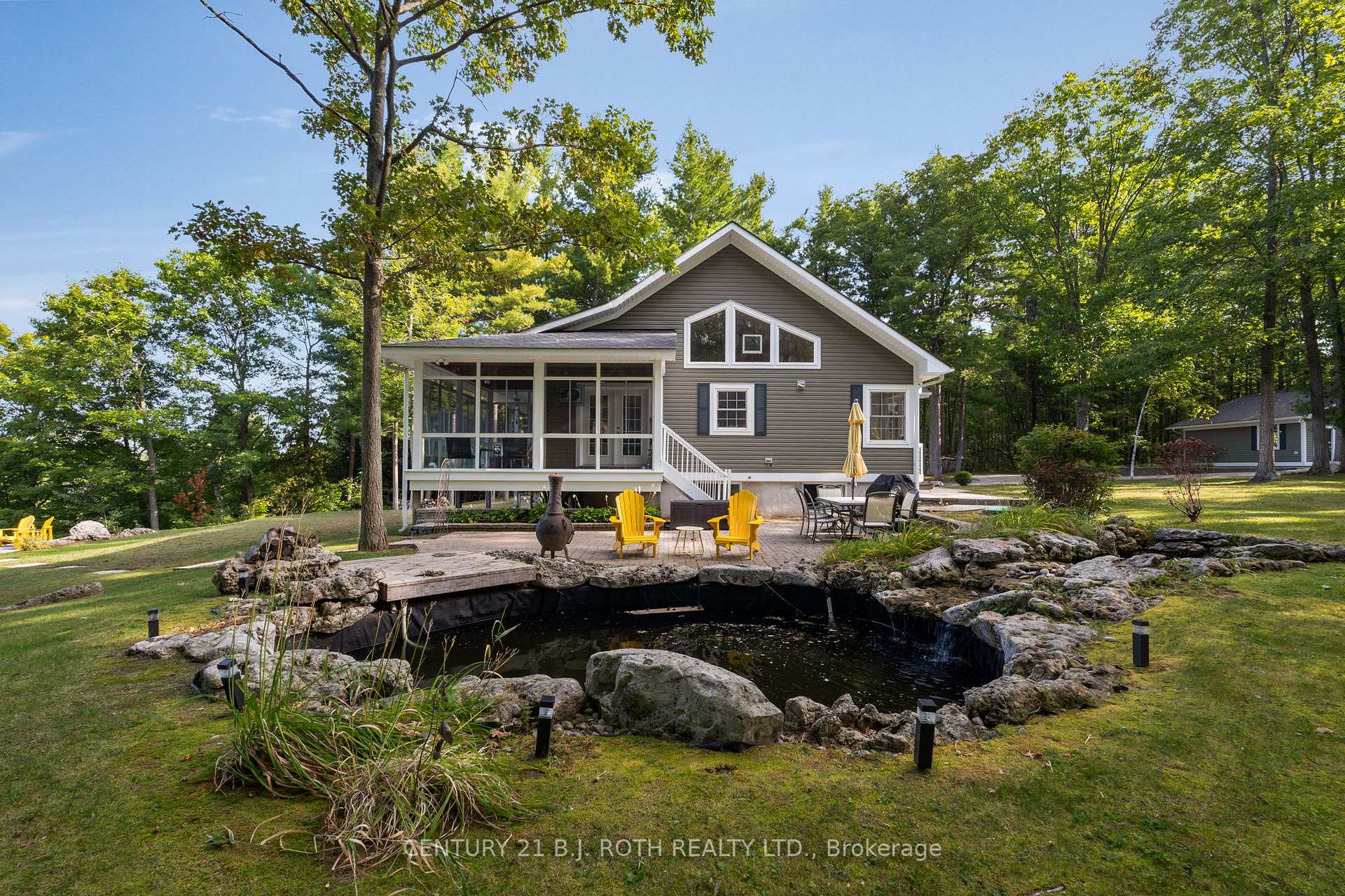 Photo 35 of 2710 Portage Trail, Springwater, Rural Springwater — HOMEH